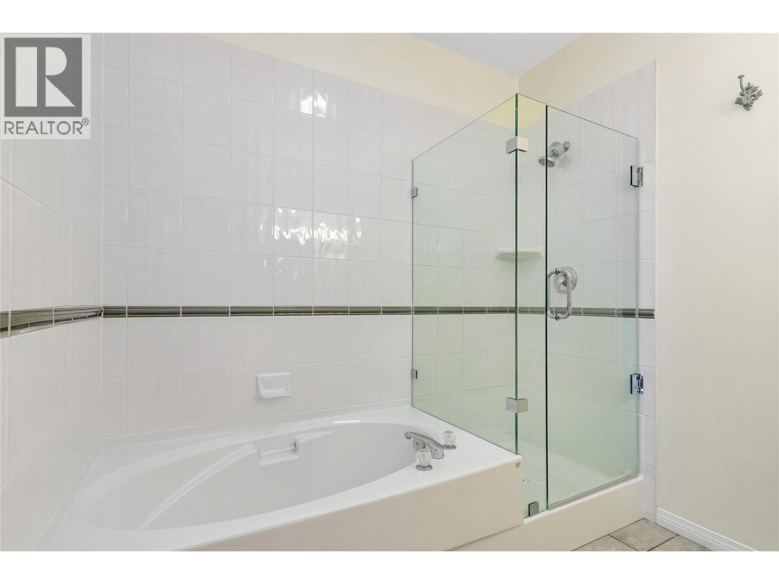 665 Cook Road Unit# 108 Lot# 3