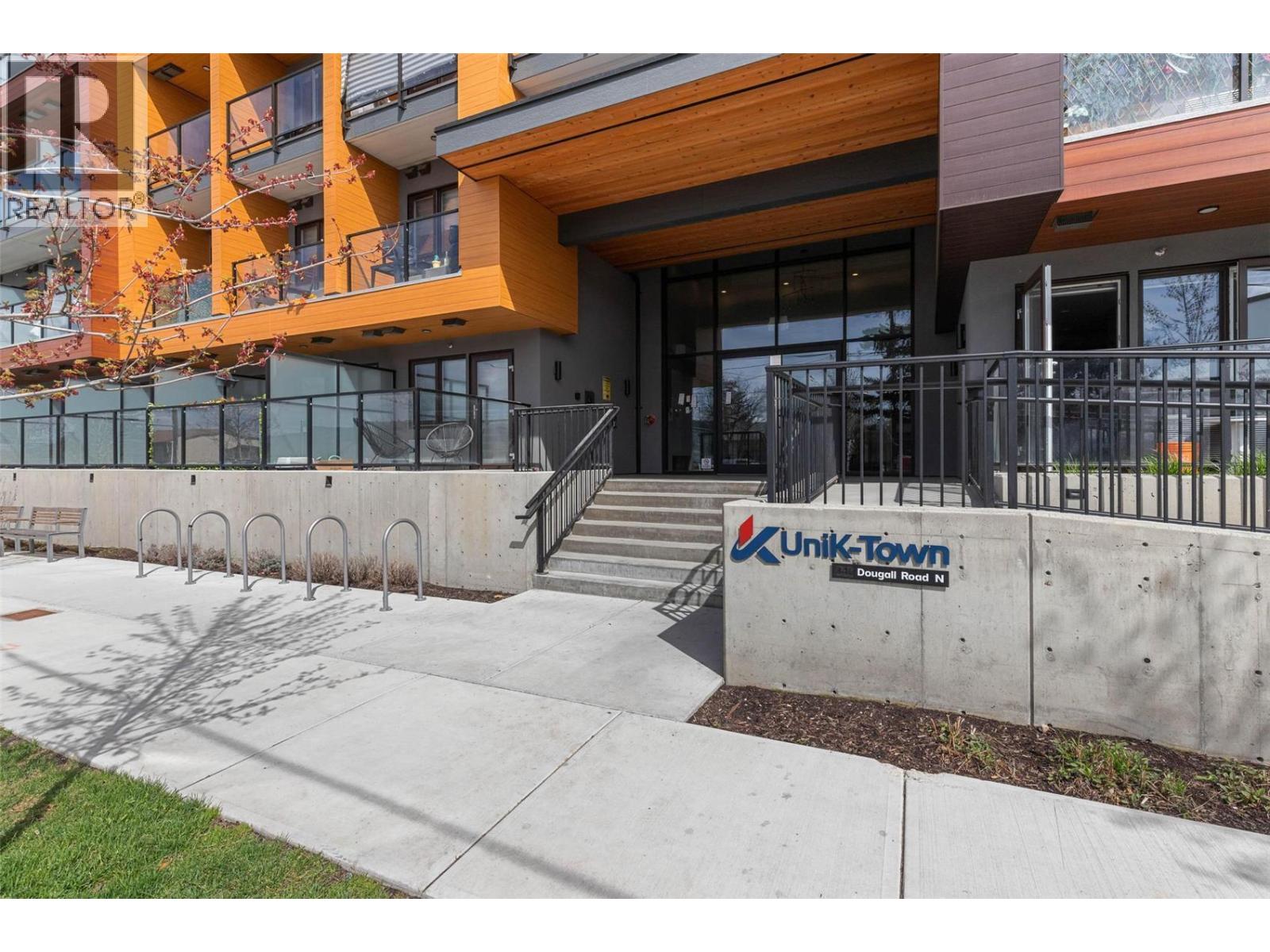345 Dougall Road N Unit# PH8