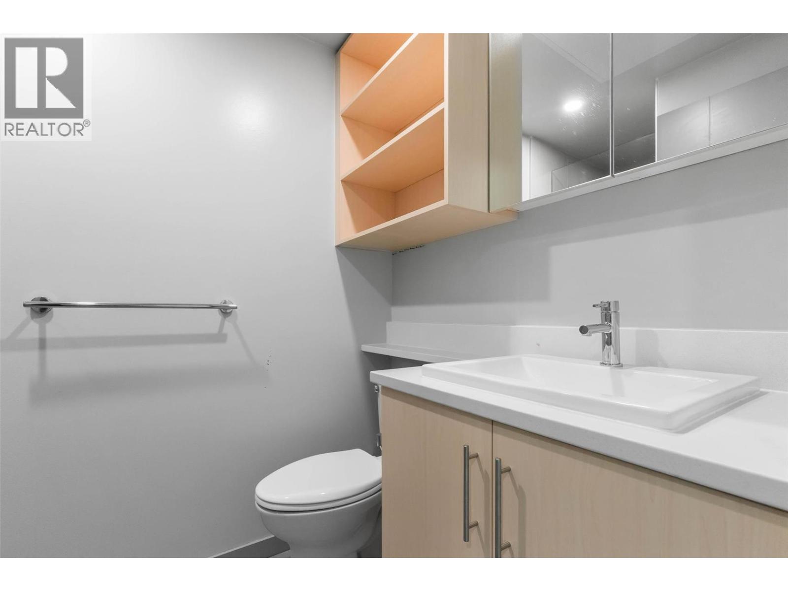 345 Dougall Road N Unit# PH8
