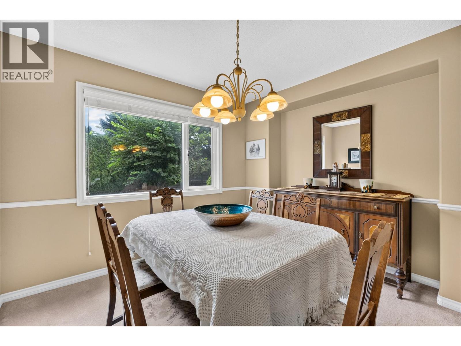 4015 Logie Court