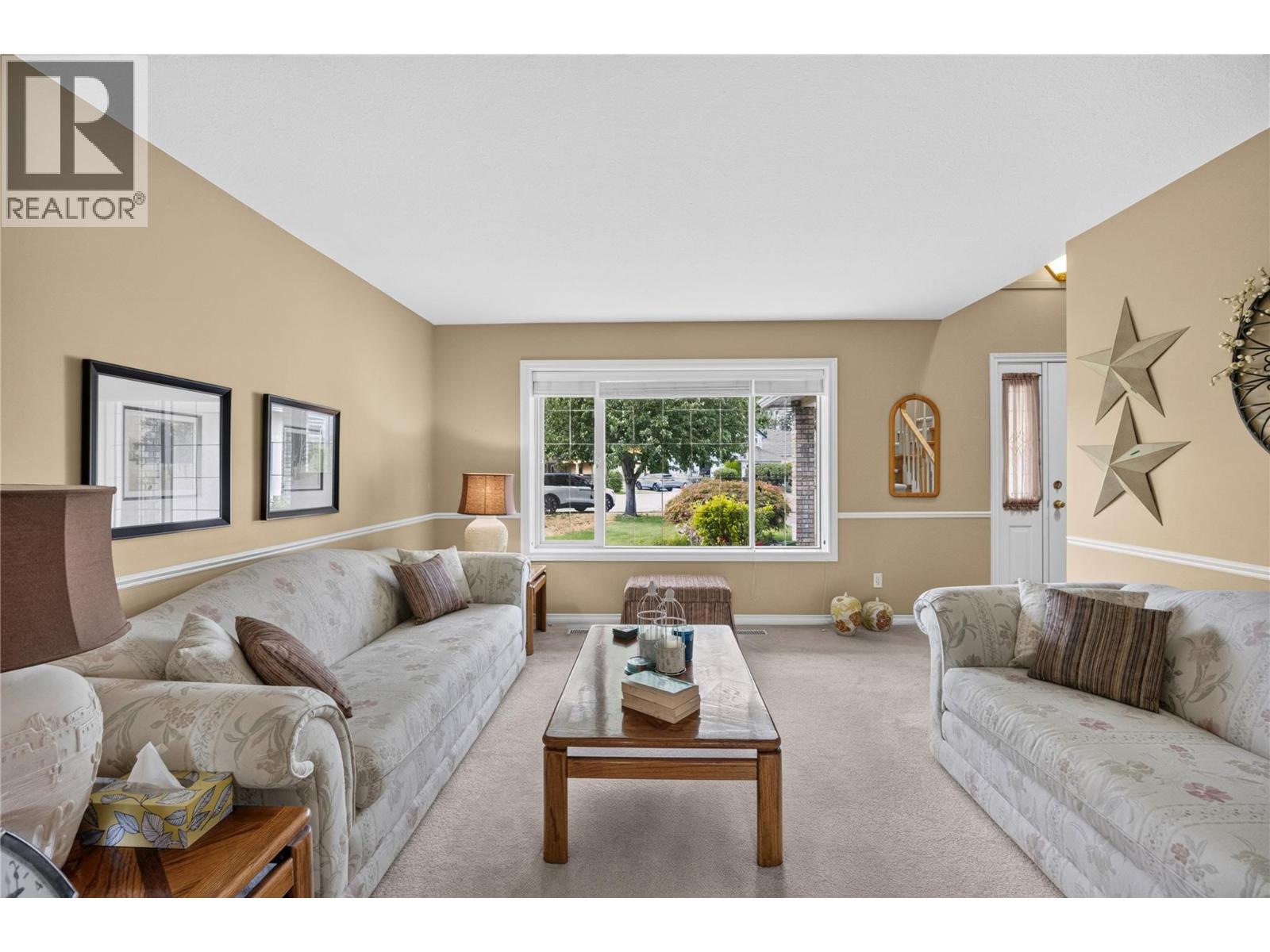 4015 Logie Court