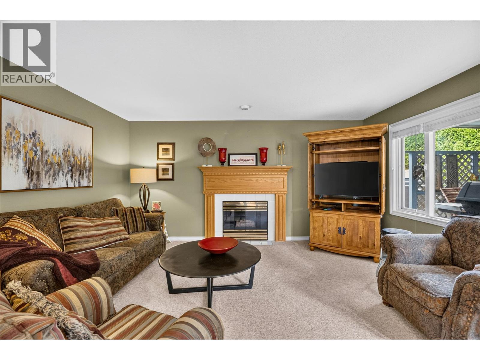 4015 Logie Court