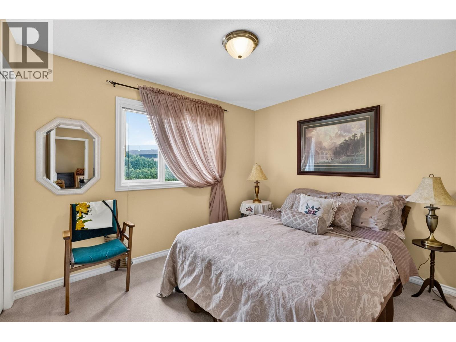 4015 Logie Court