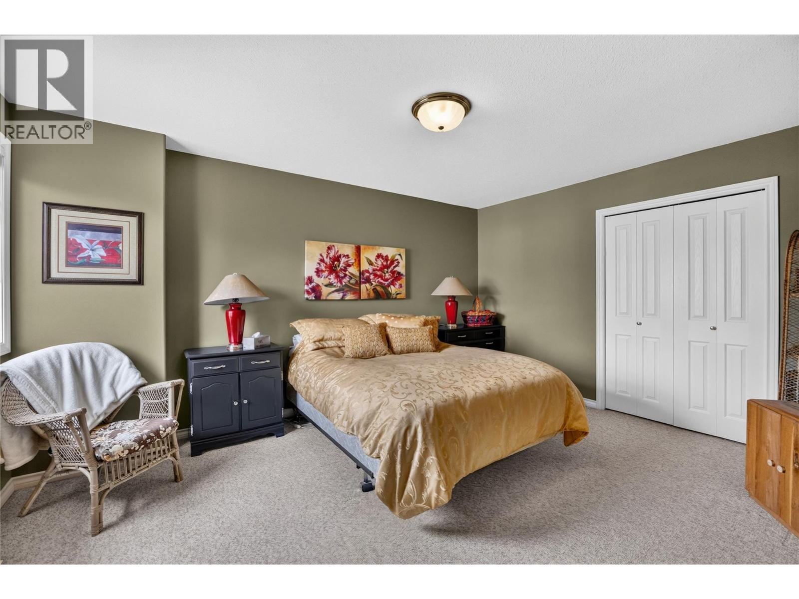 4015 Logie Court