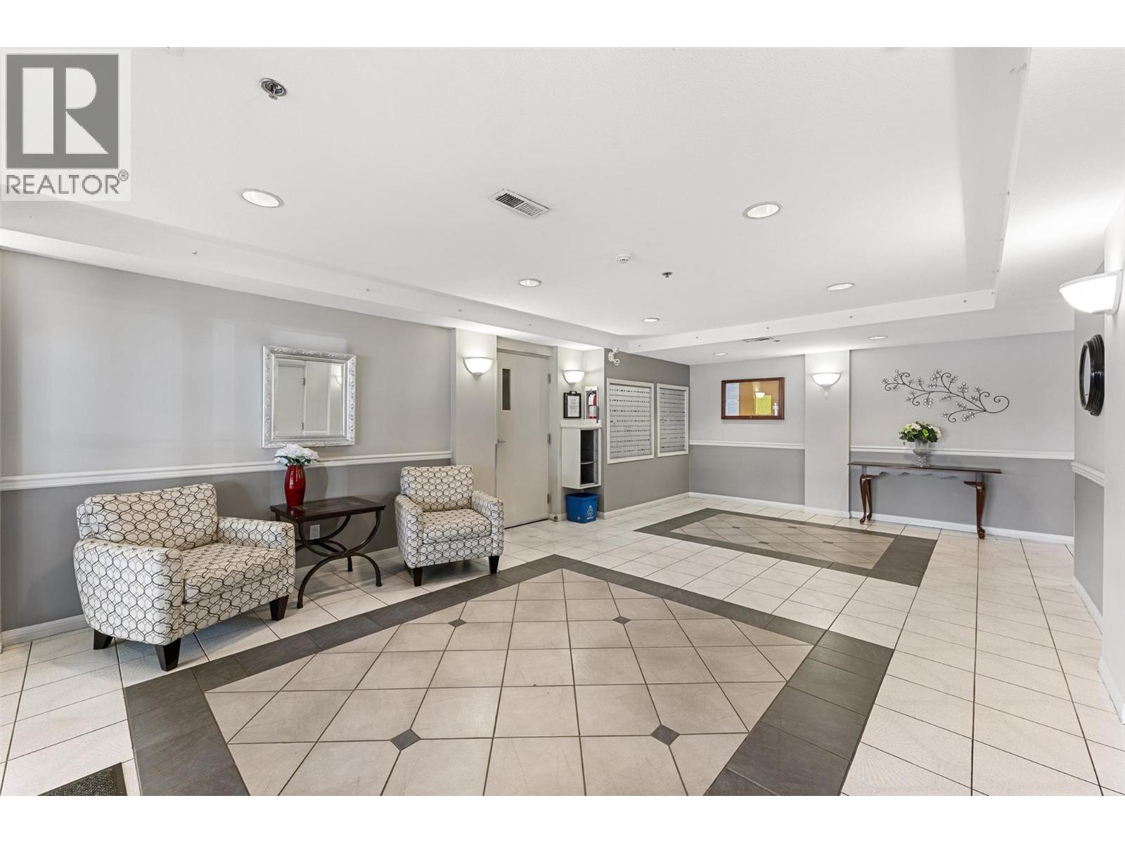 1965 Durnin Road Unit# 104