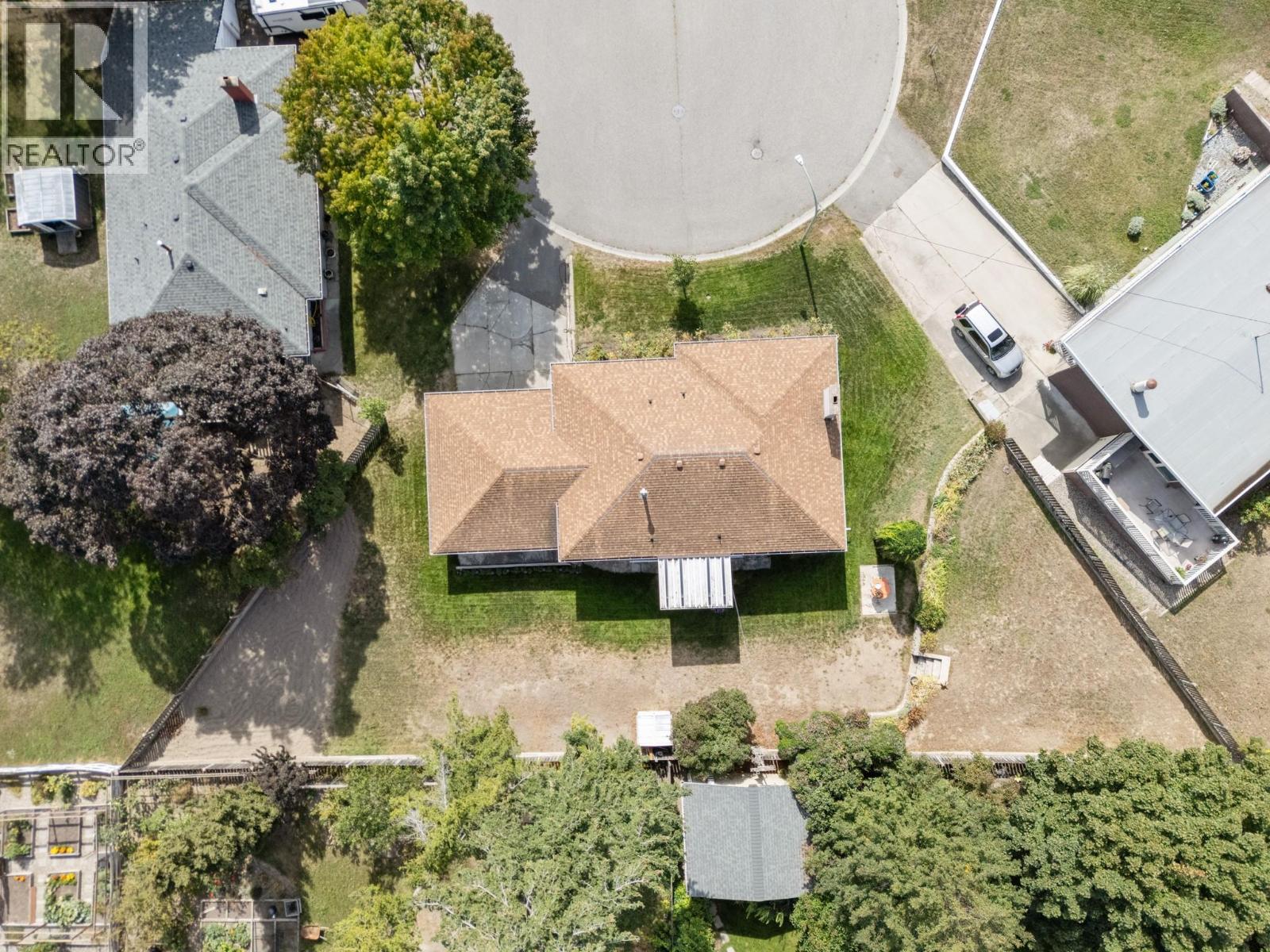 1442 Glenaire Crescent