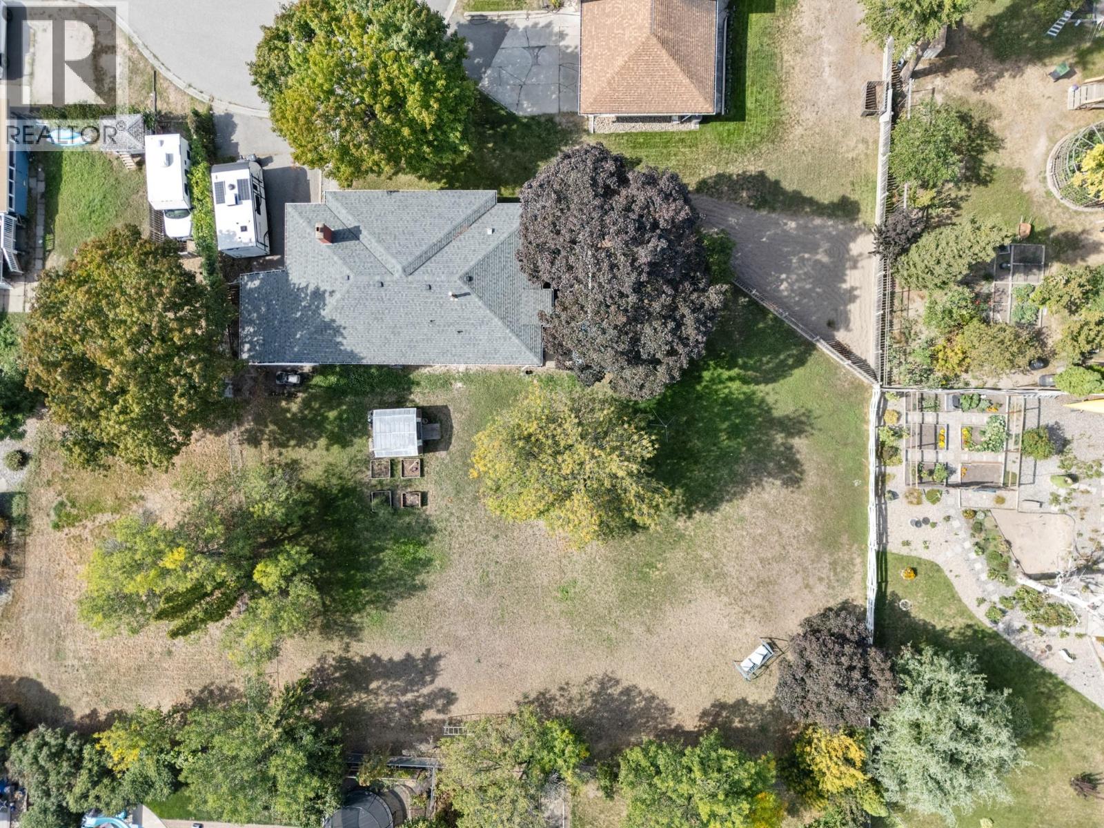 1446 Glenaire Crescent
