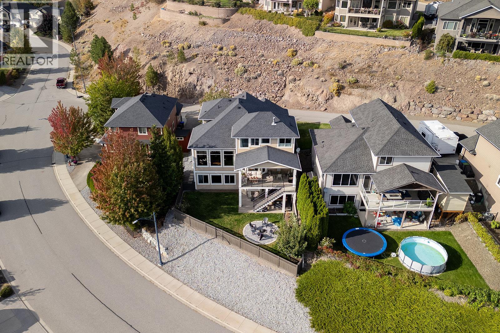 3162 Saddleback Place