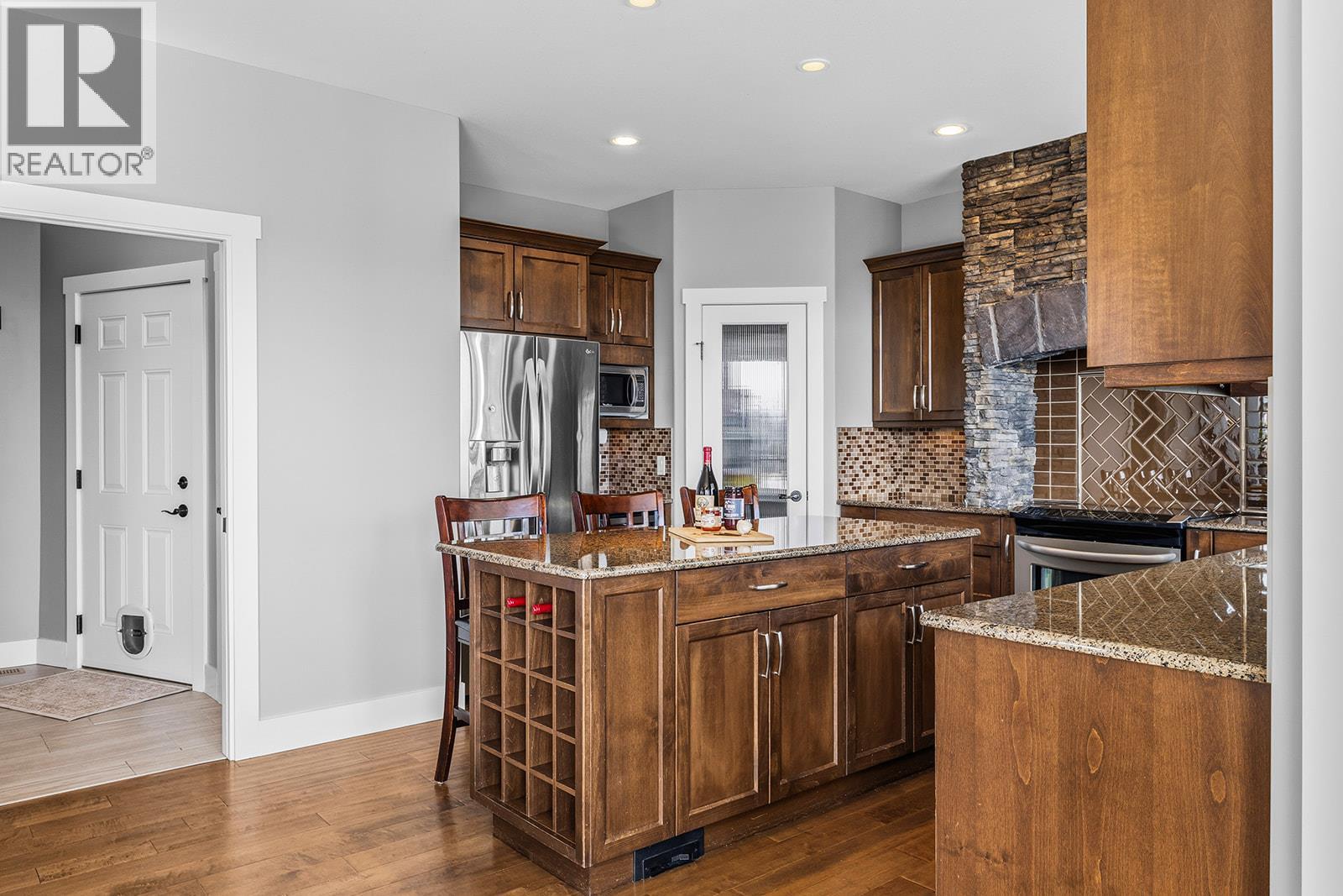 3162 Saddleback Place