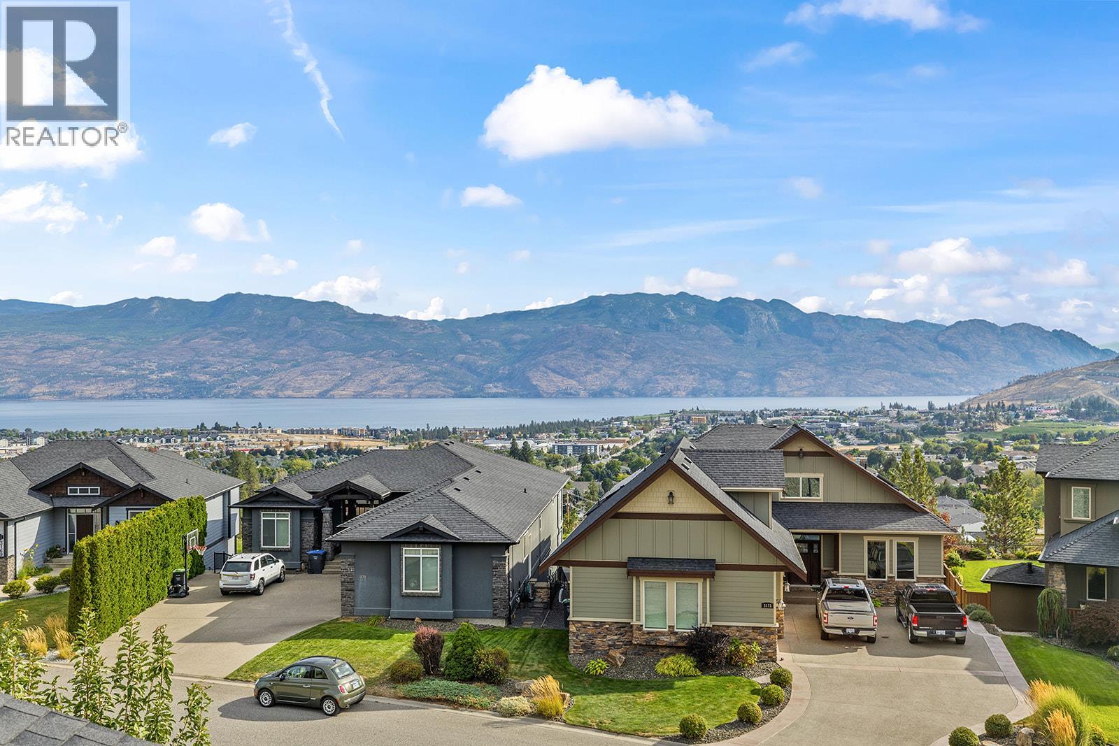 3162 Saddleback Place