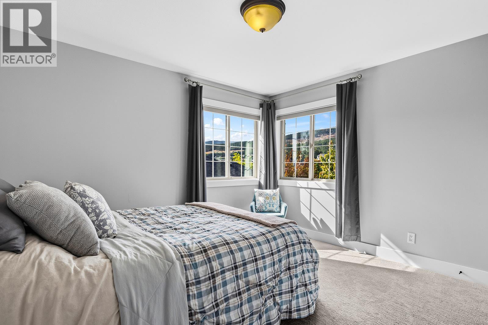 3162 Saddleback Place