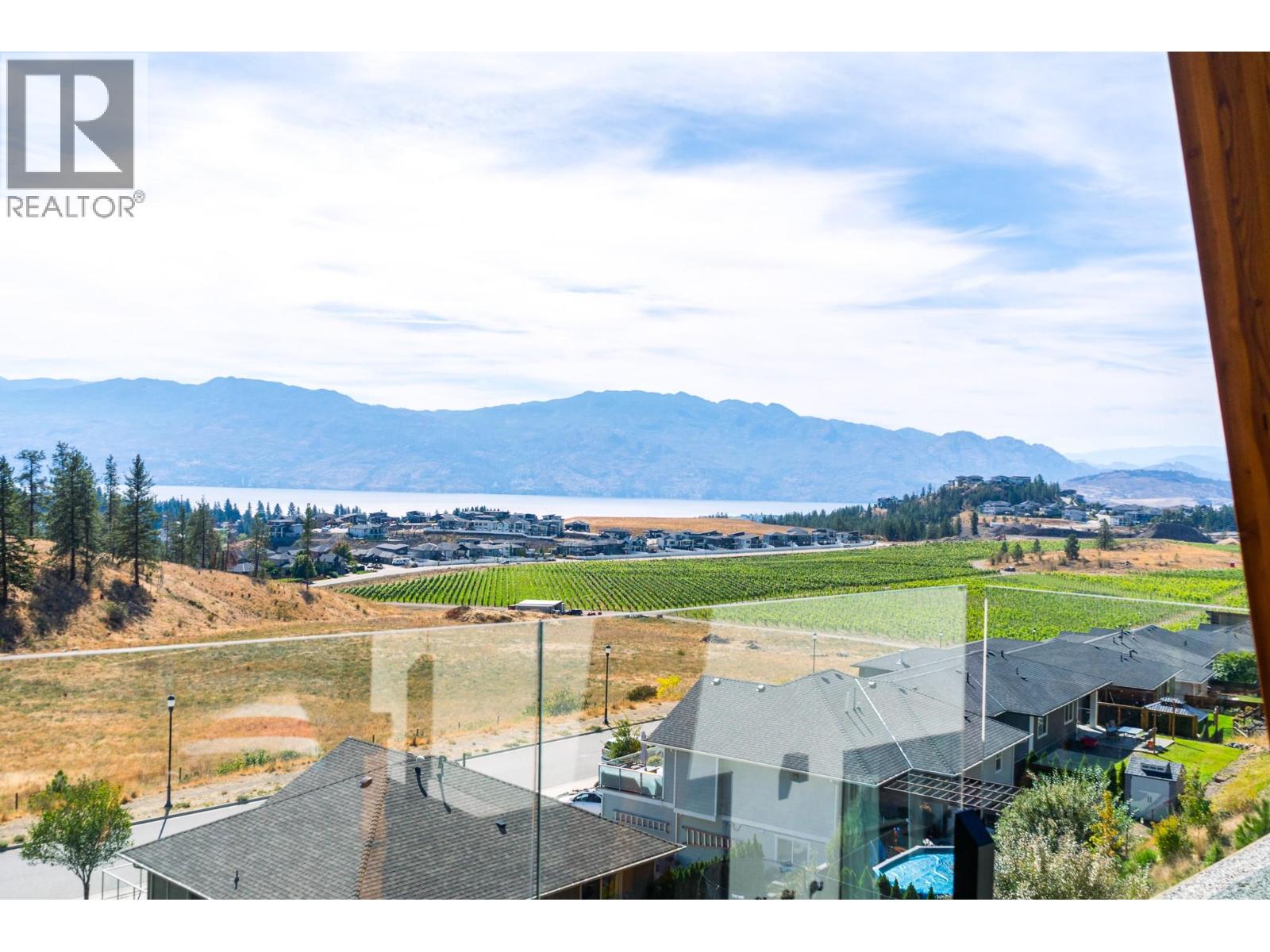 2559 Crown Crest Drive