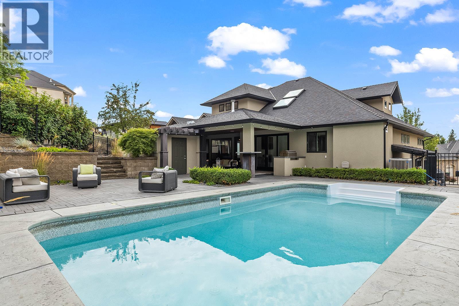 526 Caramillo Court