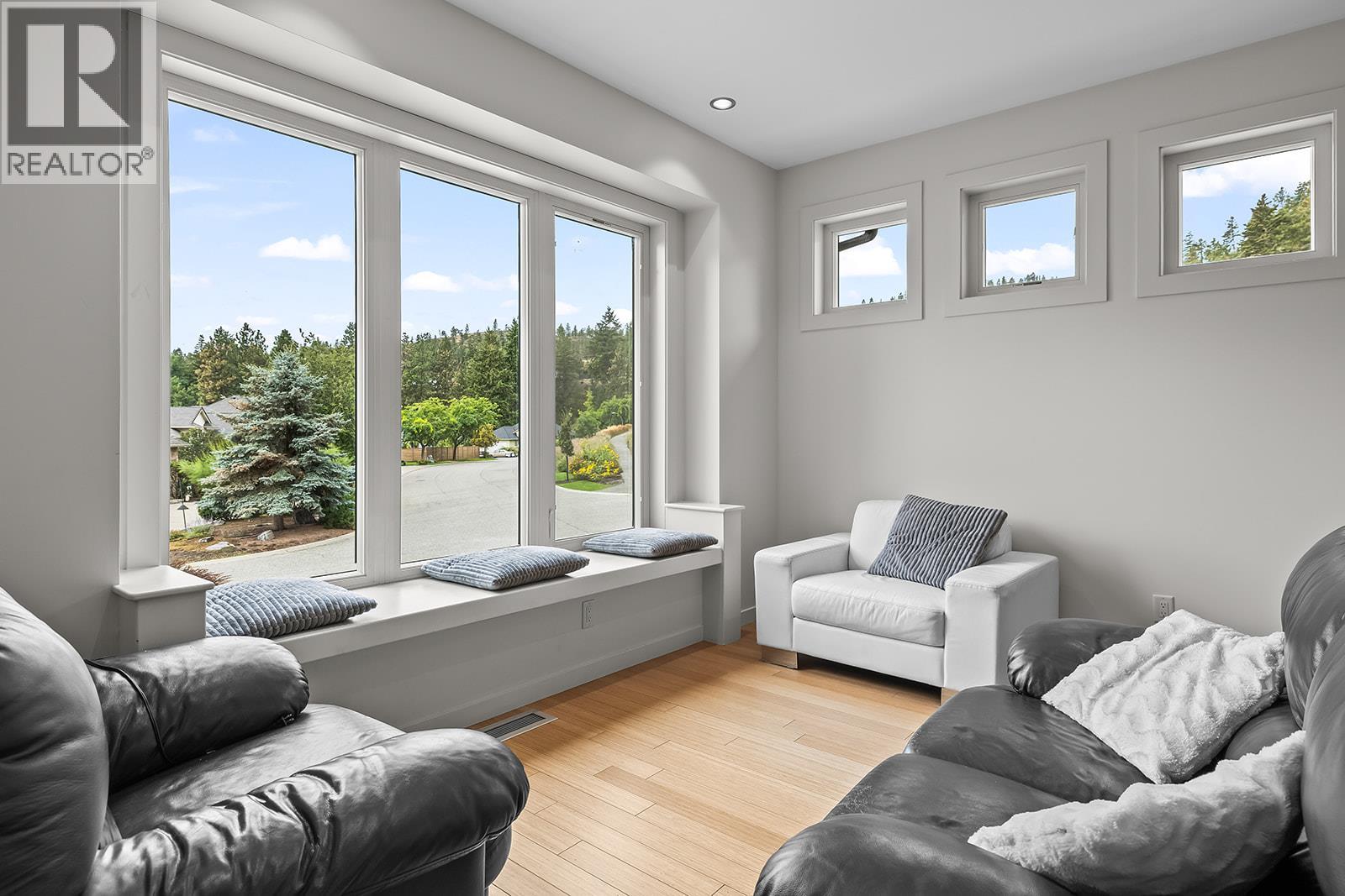 526 Caramillo Court