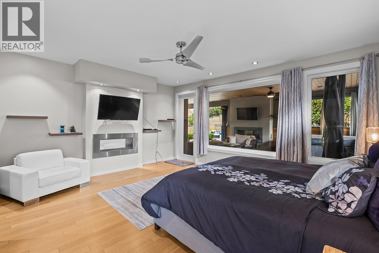 526 Caramillo Court
