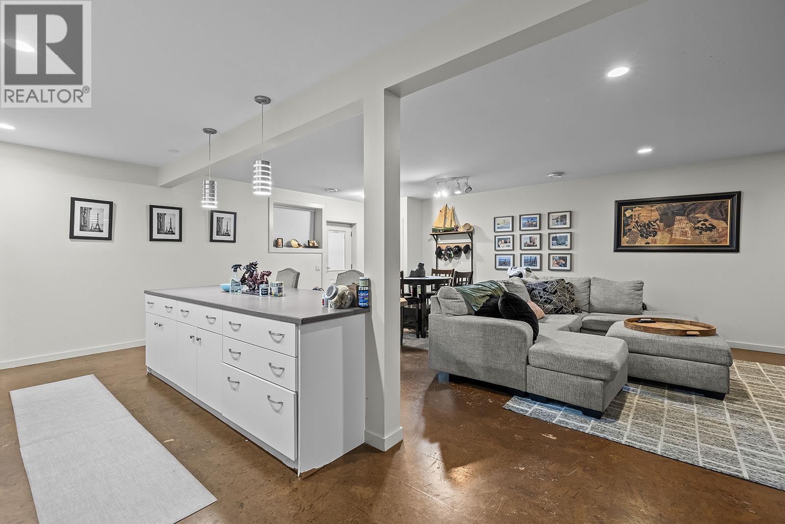 526 Caramillo Court