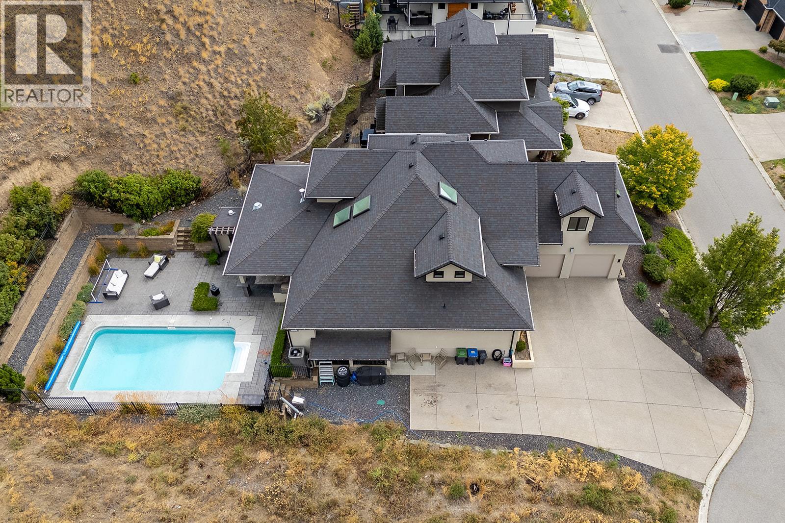 526 Caramillo Court