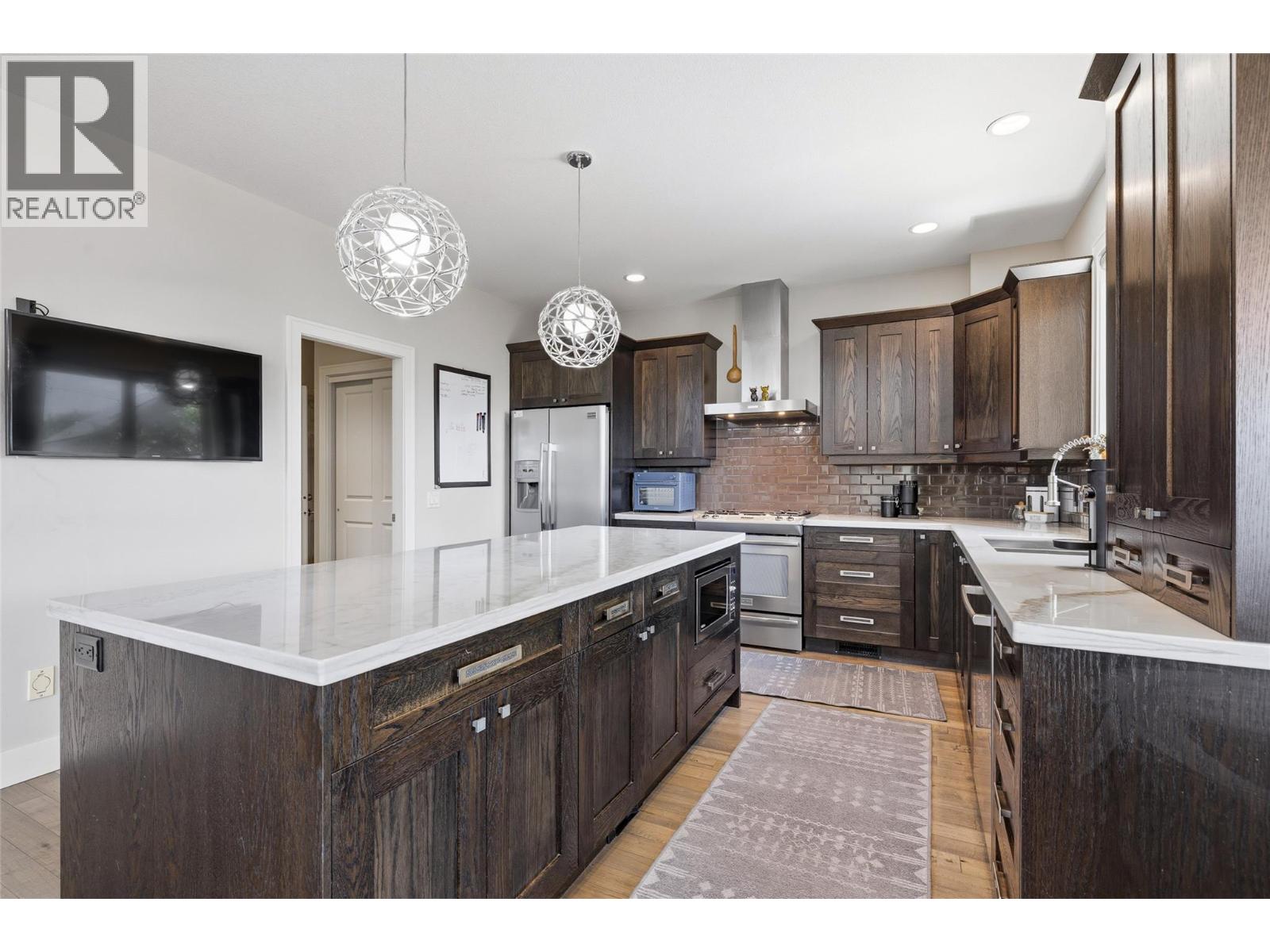 147 Skyland Drive