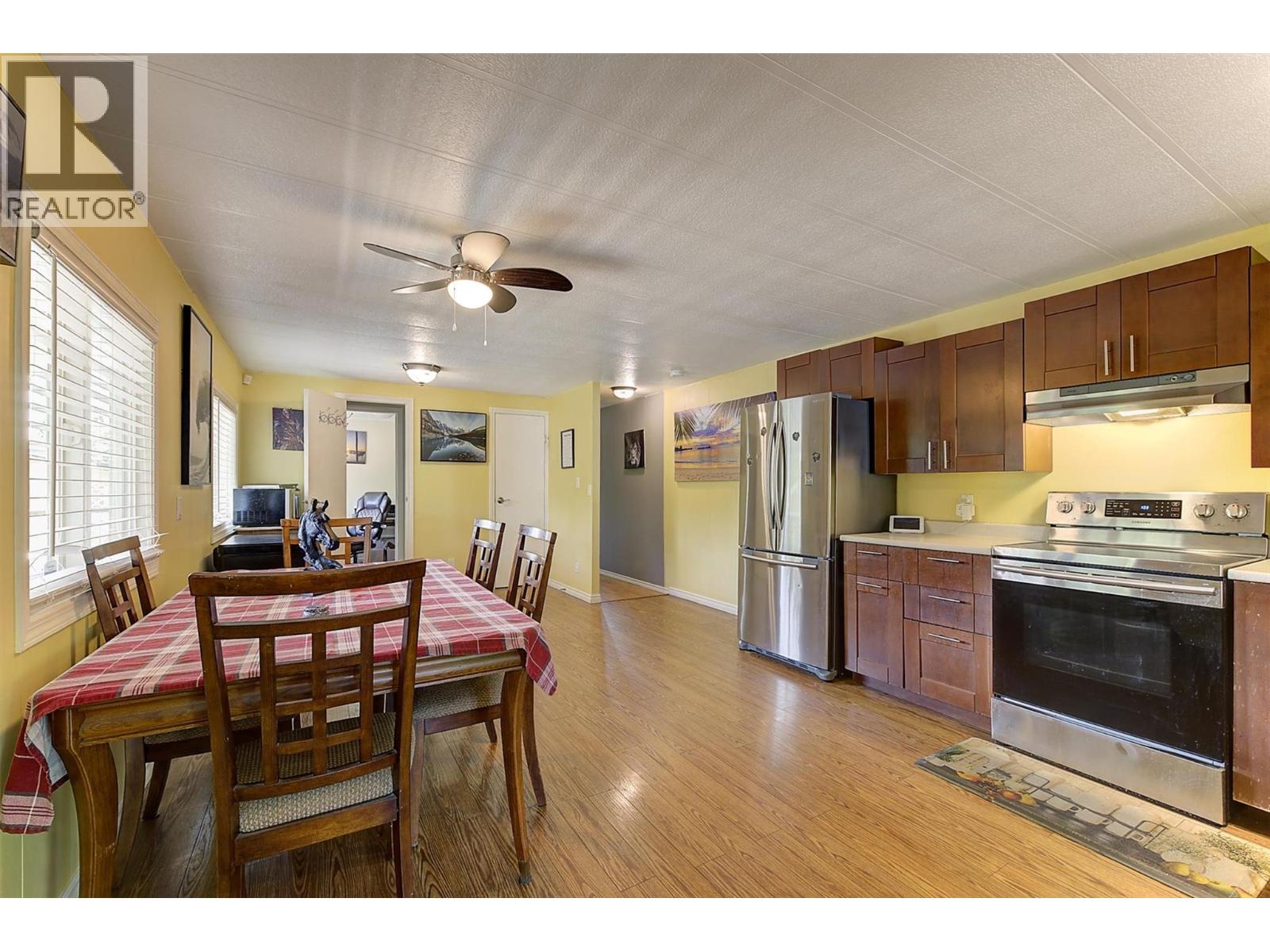 2001 97 Highway S Unit# 14