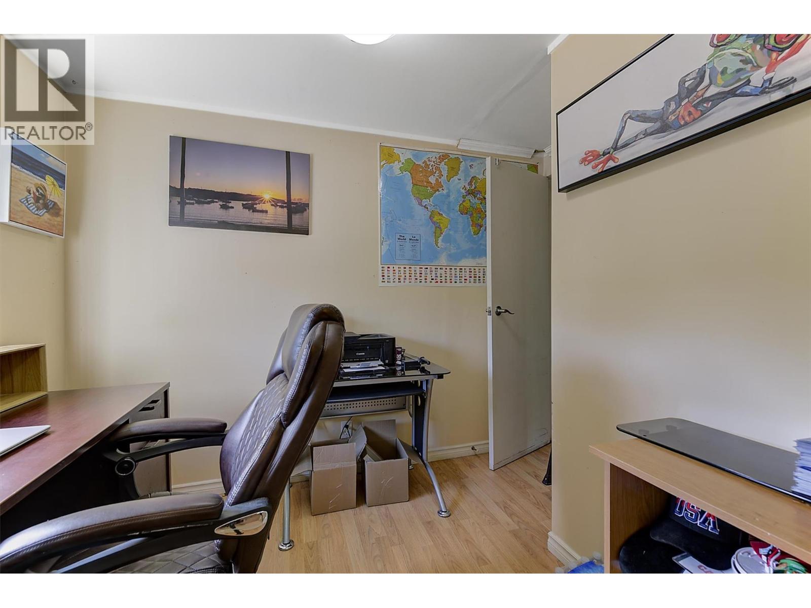 2001 97 Highway S Unit# 14
