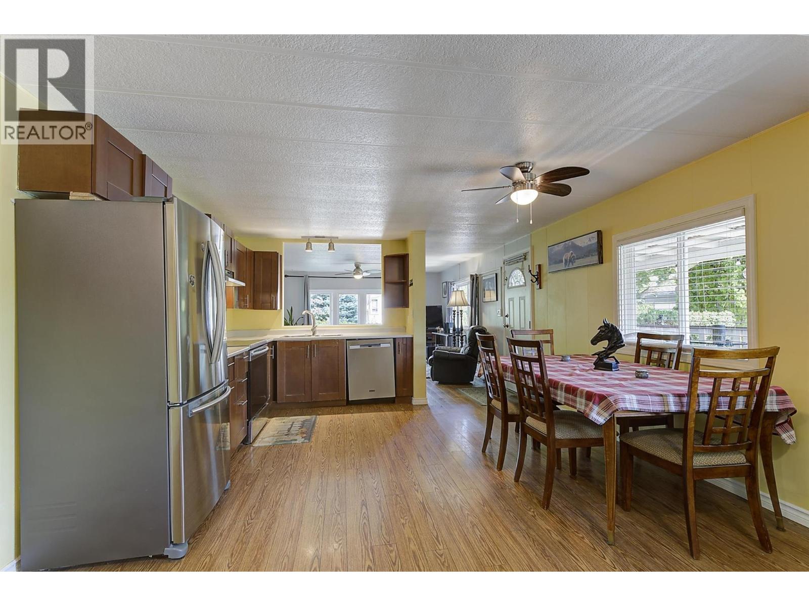 2001 97 Highway S Unit# 14