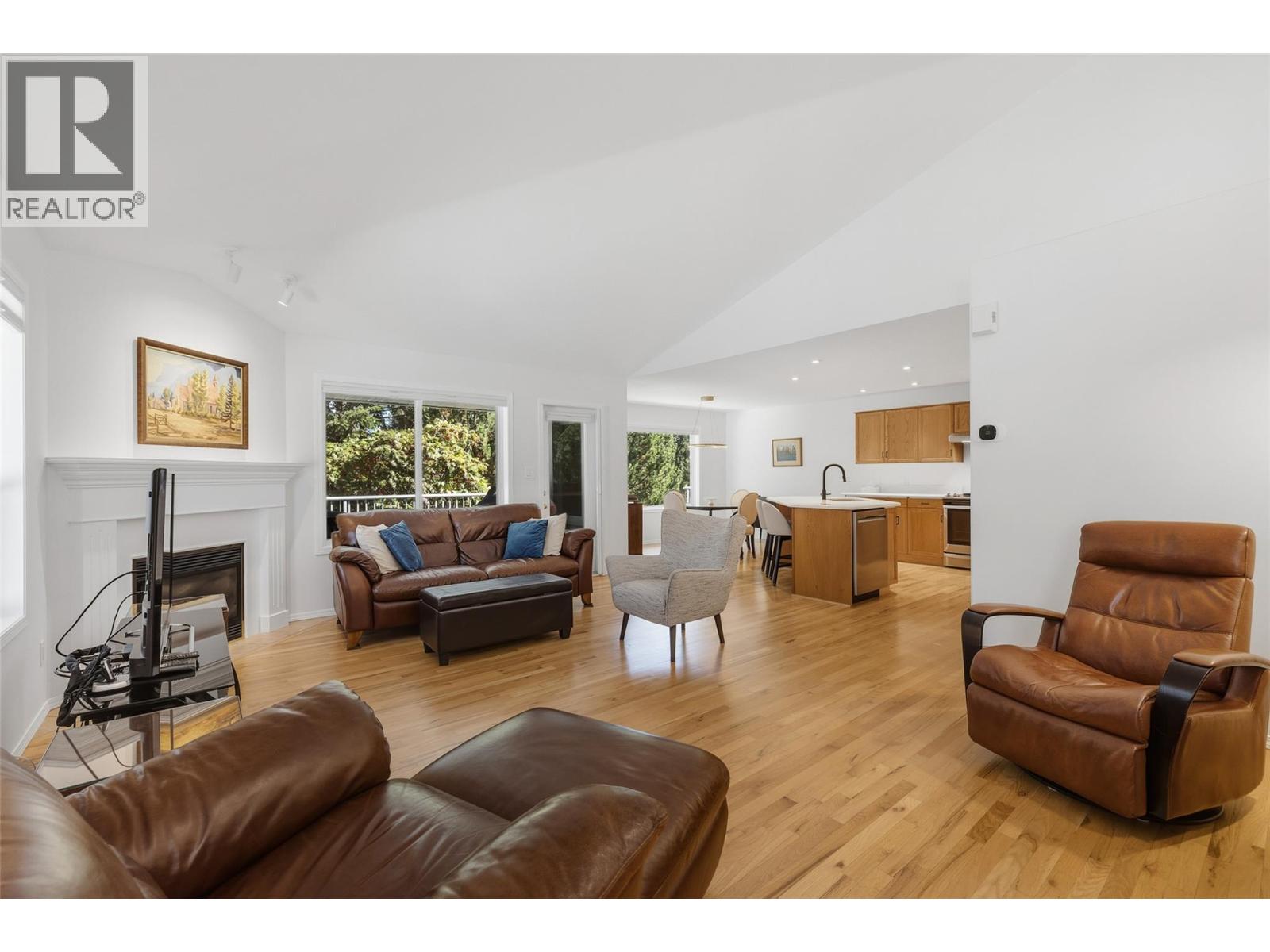 3825 Glen Canyon Drive Unit# 118