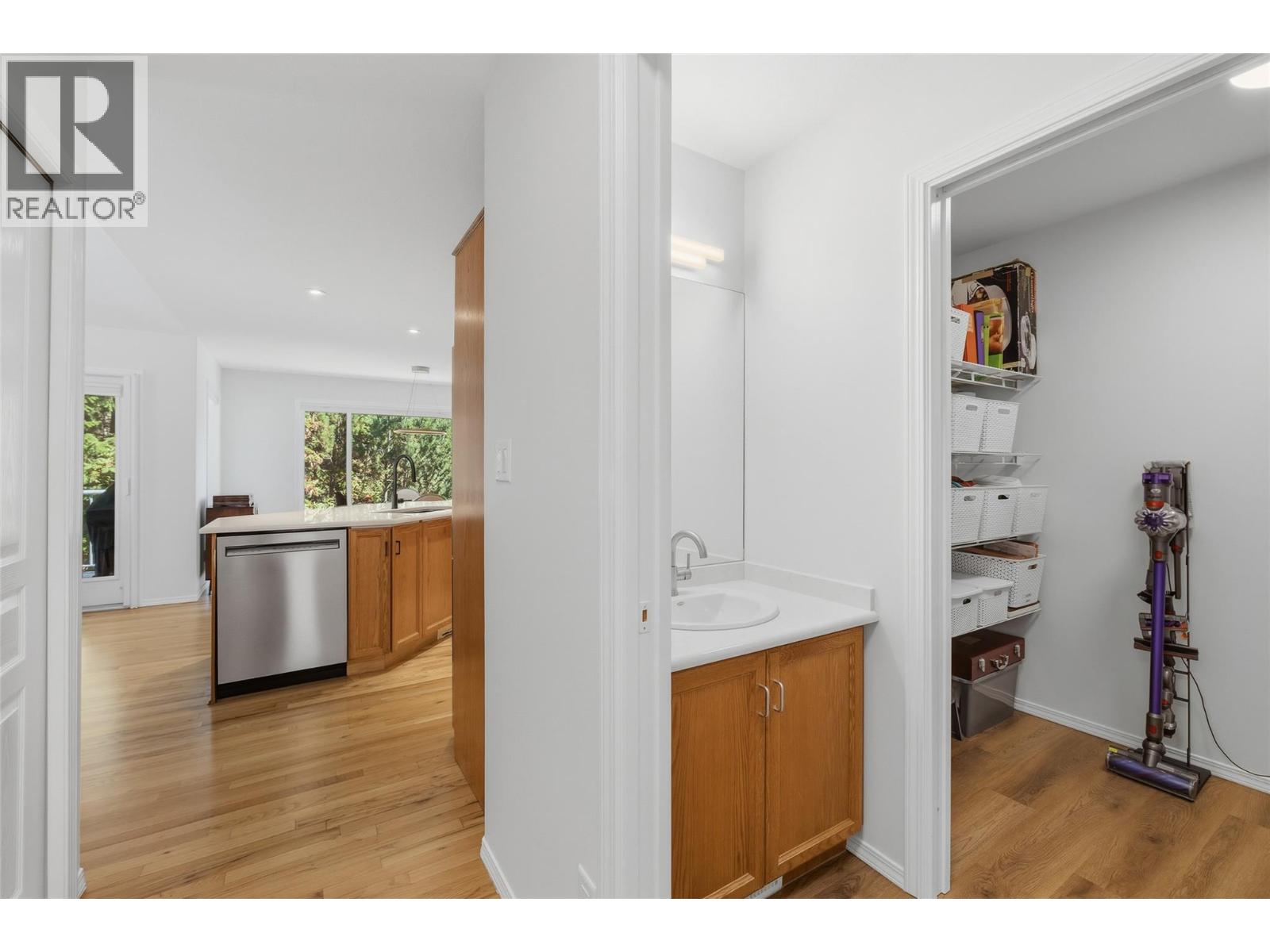 3825 Glen Canyon Drive Unit# 118