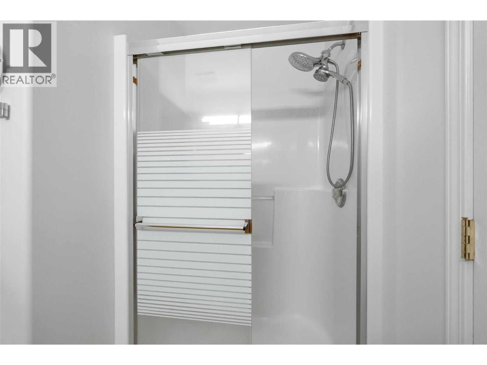 3825 Glen Canyon Drive Unit# 118