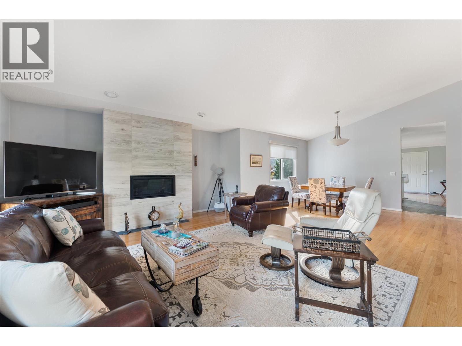 950 Lanfranco Road Unit# 77