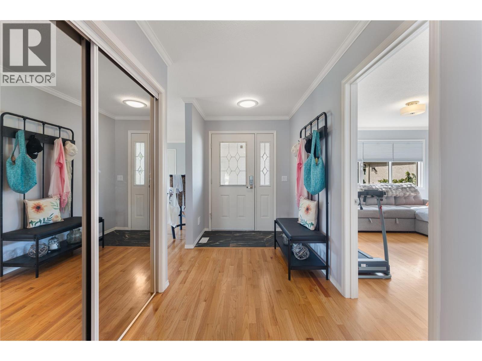 950 Lanfranco Road Unit# 77