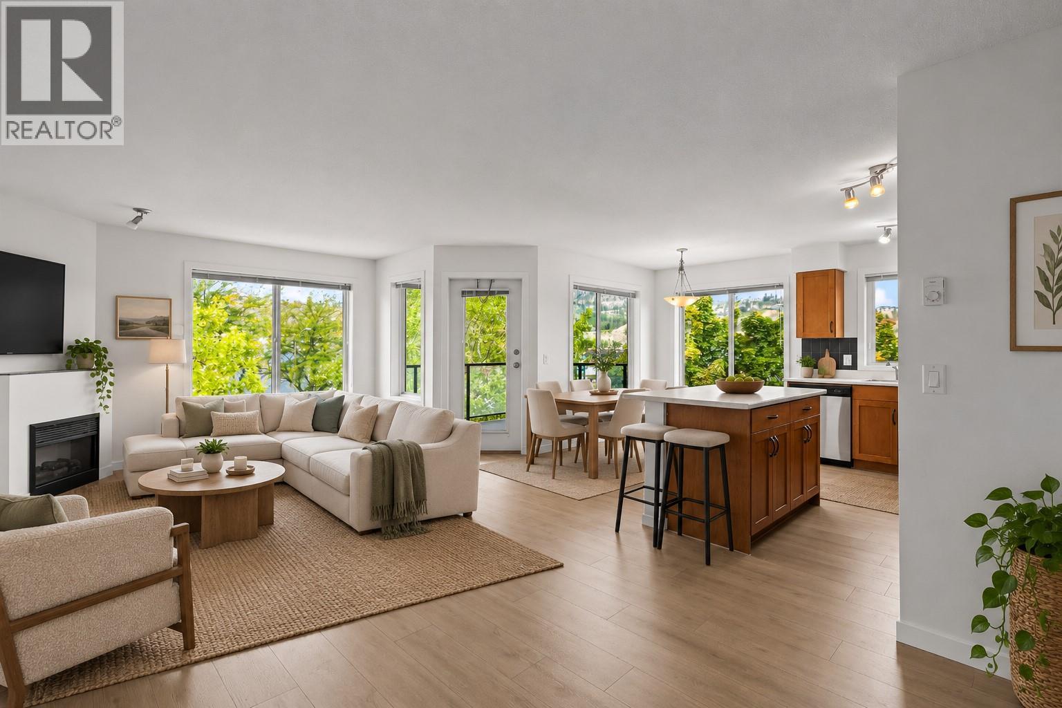 135 Ziprick Road Unit# 302
