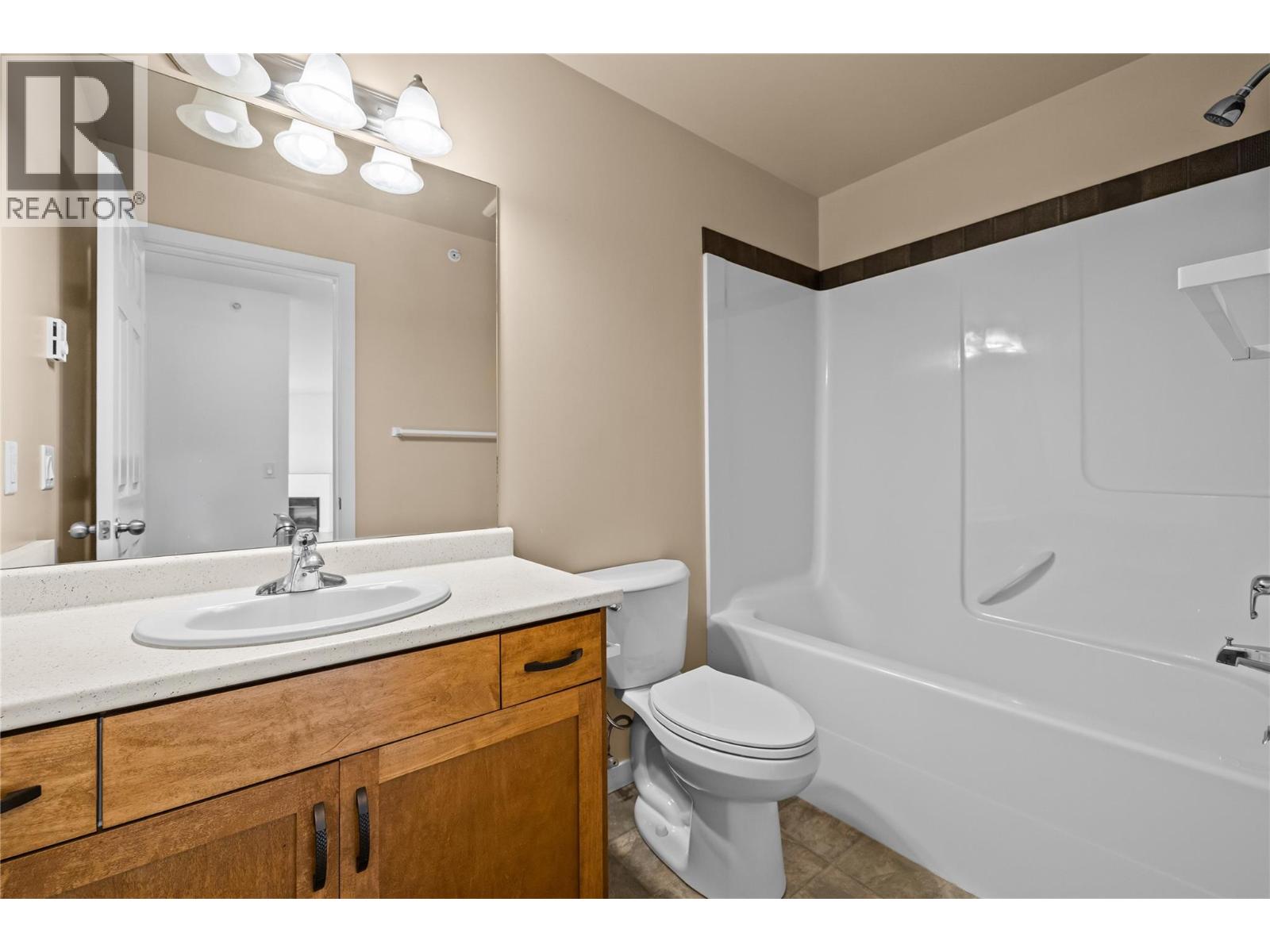 135 Ziprick Road Unit# 302