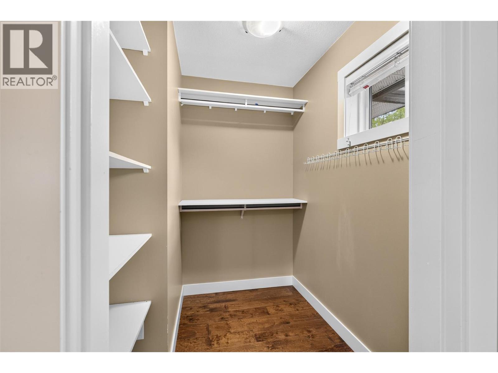 1342 Friesen Road