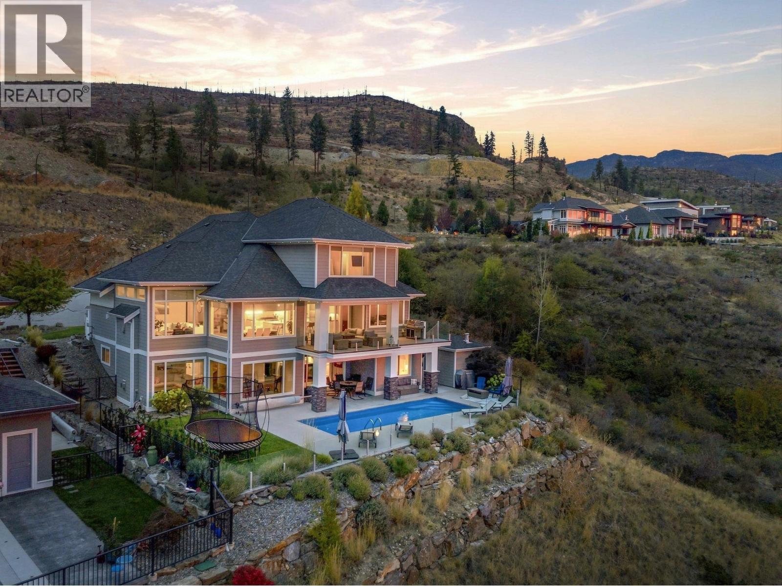5590 Trestle Ridge Court