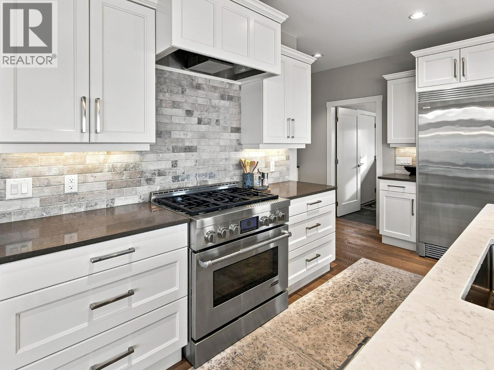 5590 Trestle Ridge Court