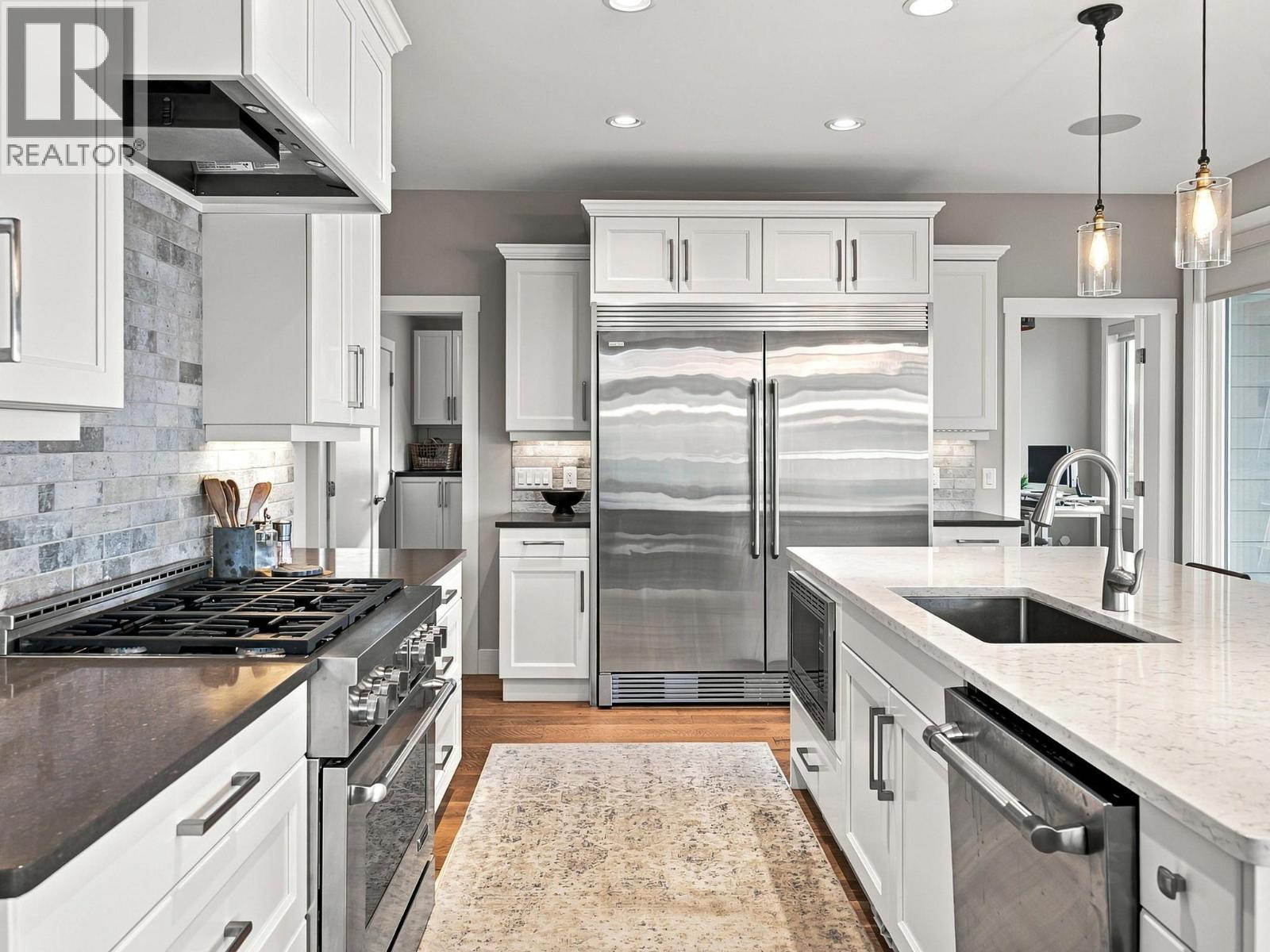 5590 Trestle Ridge Court