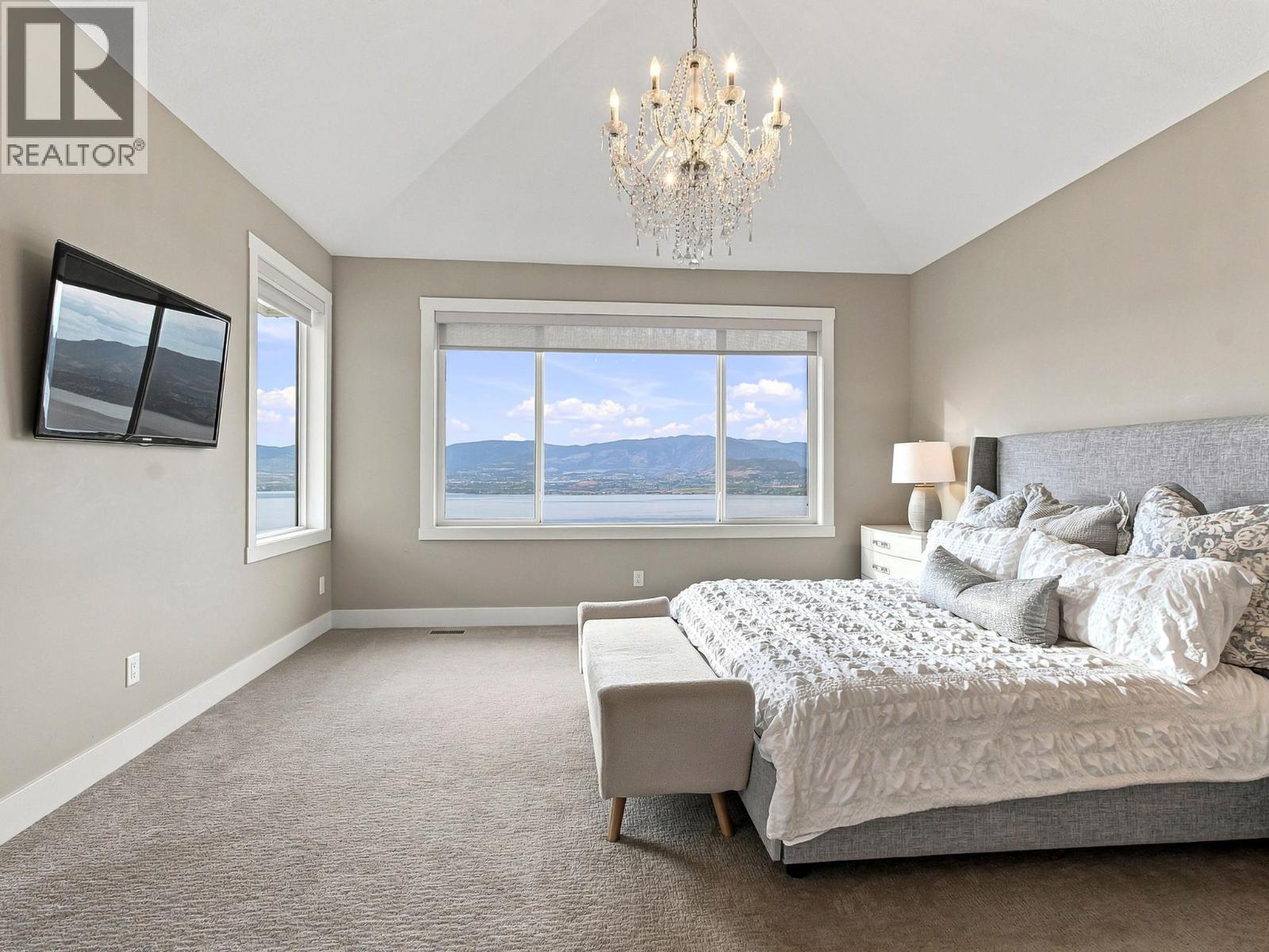 5590 Trestle Ridge Court