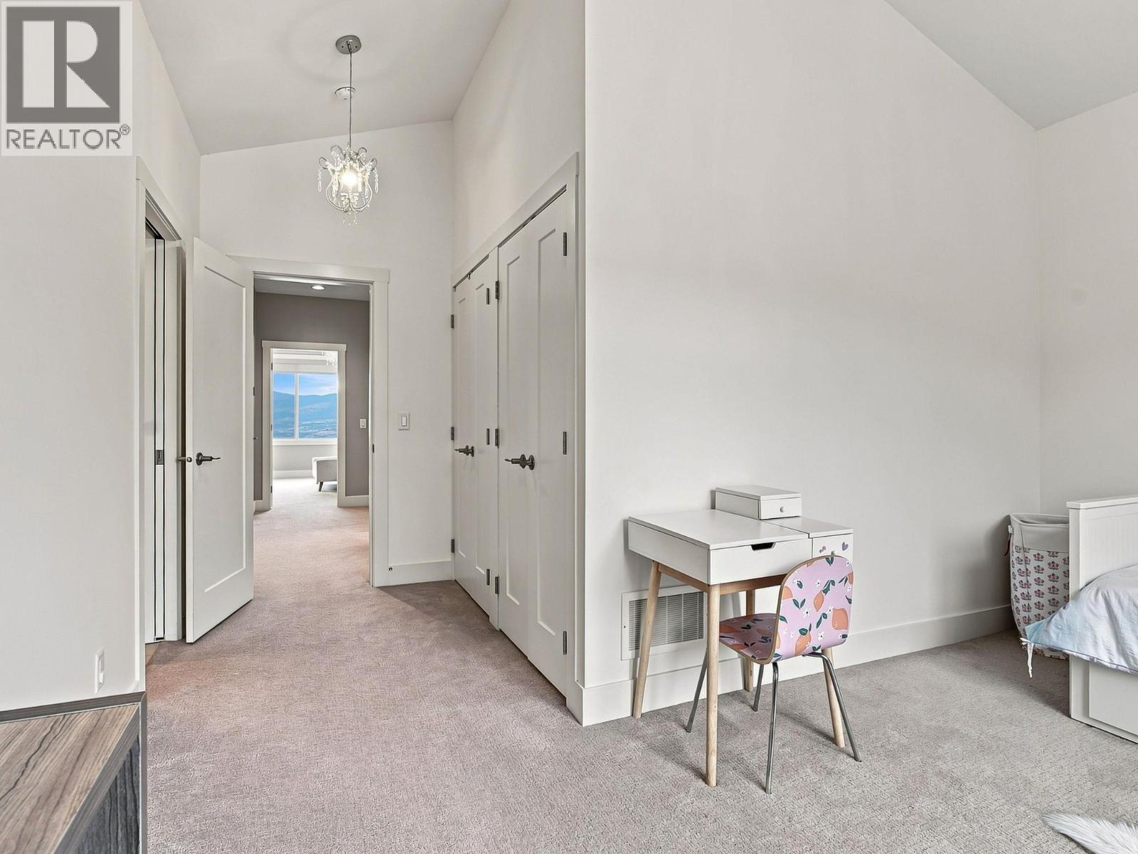 5590 Trestle Ridge Court