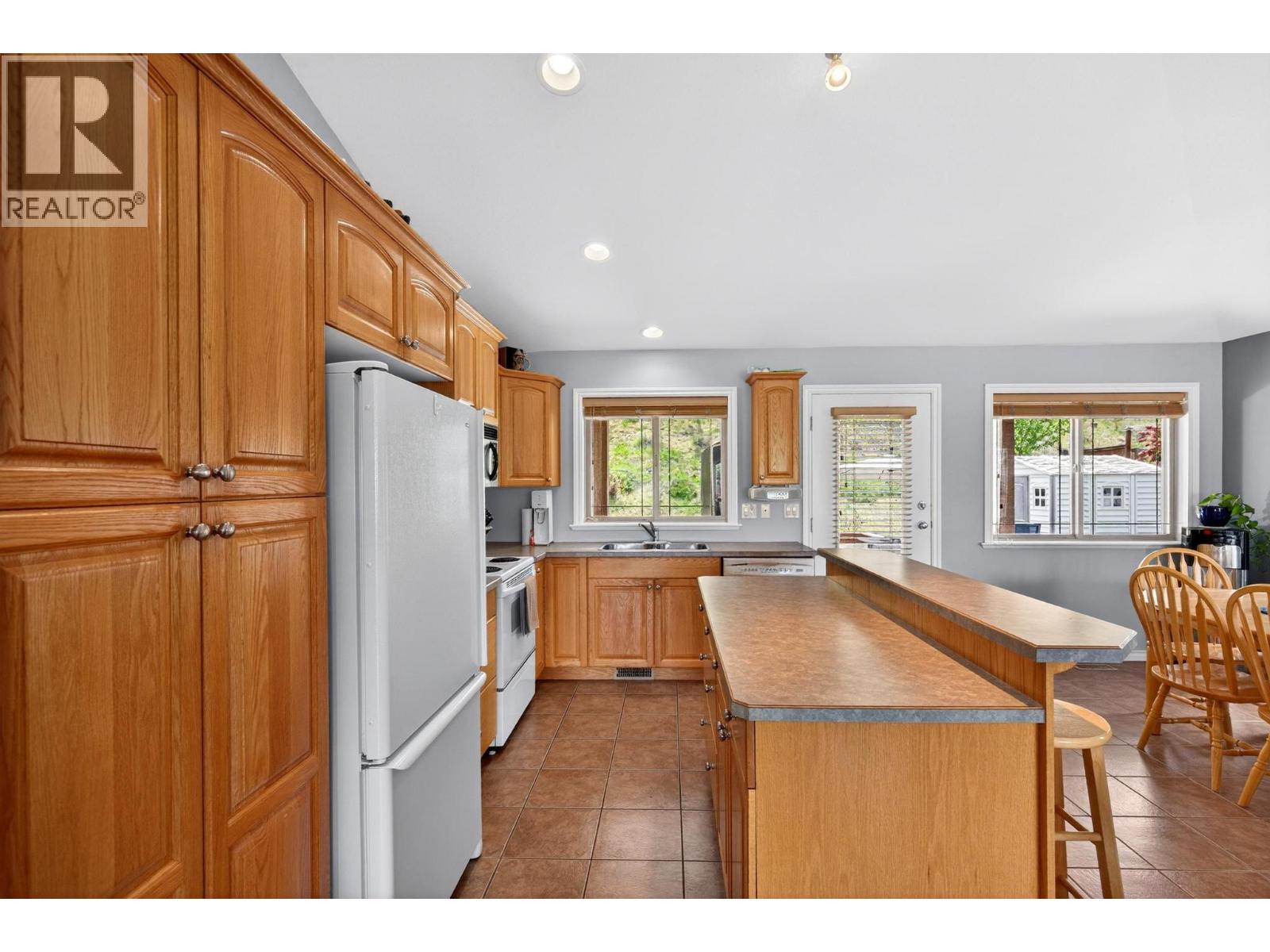 1673 Kloppenburg Road