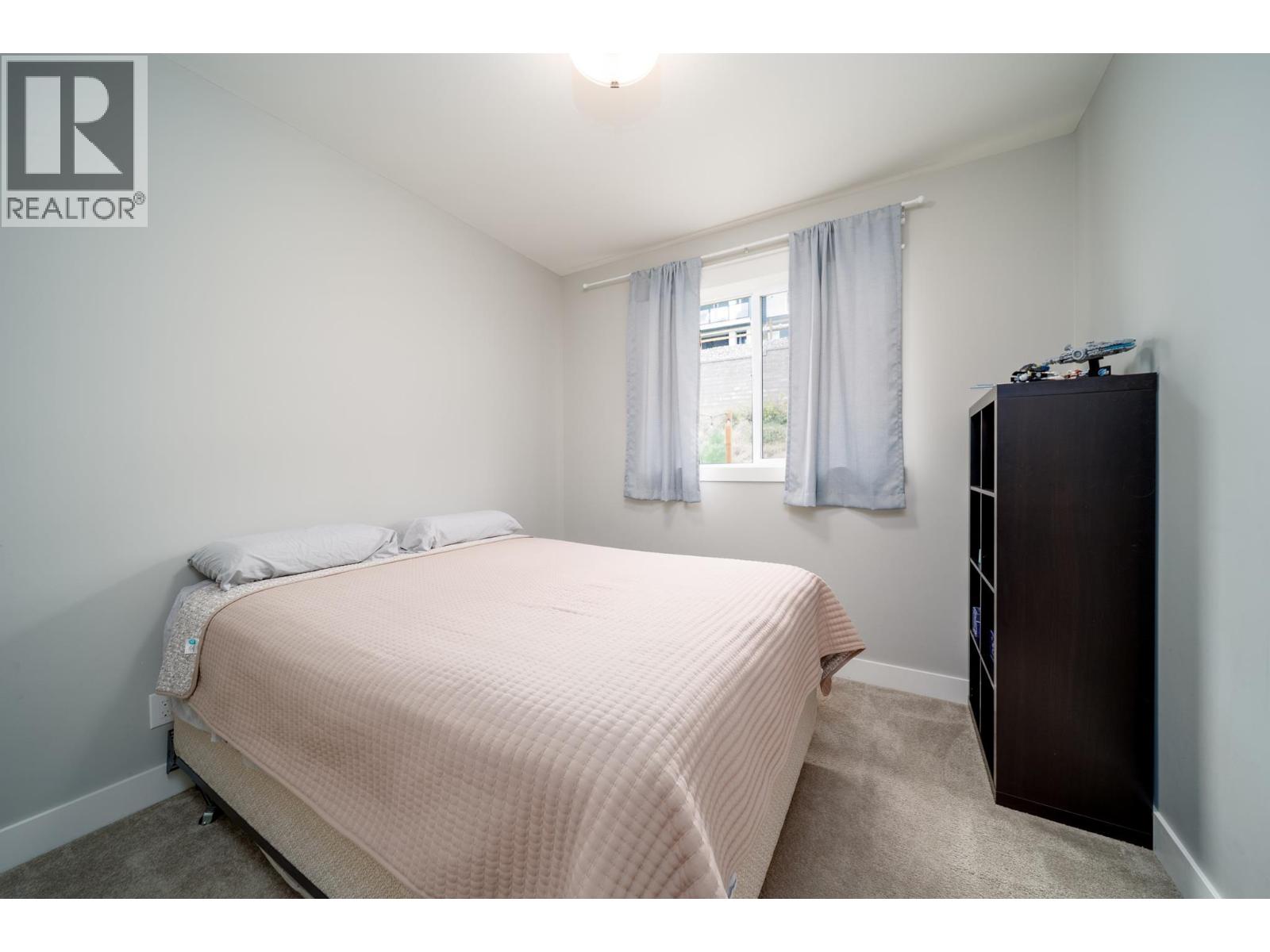 2588 Paramount Drive