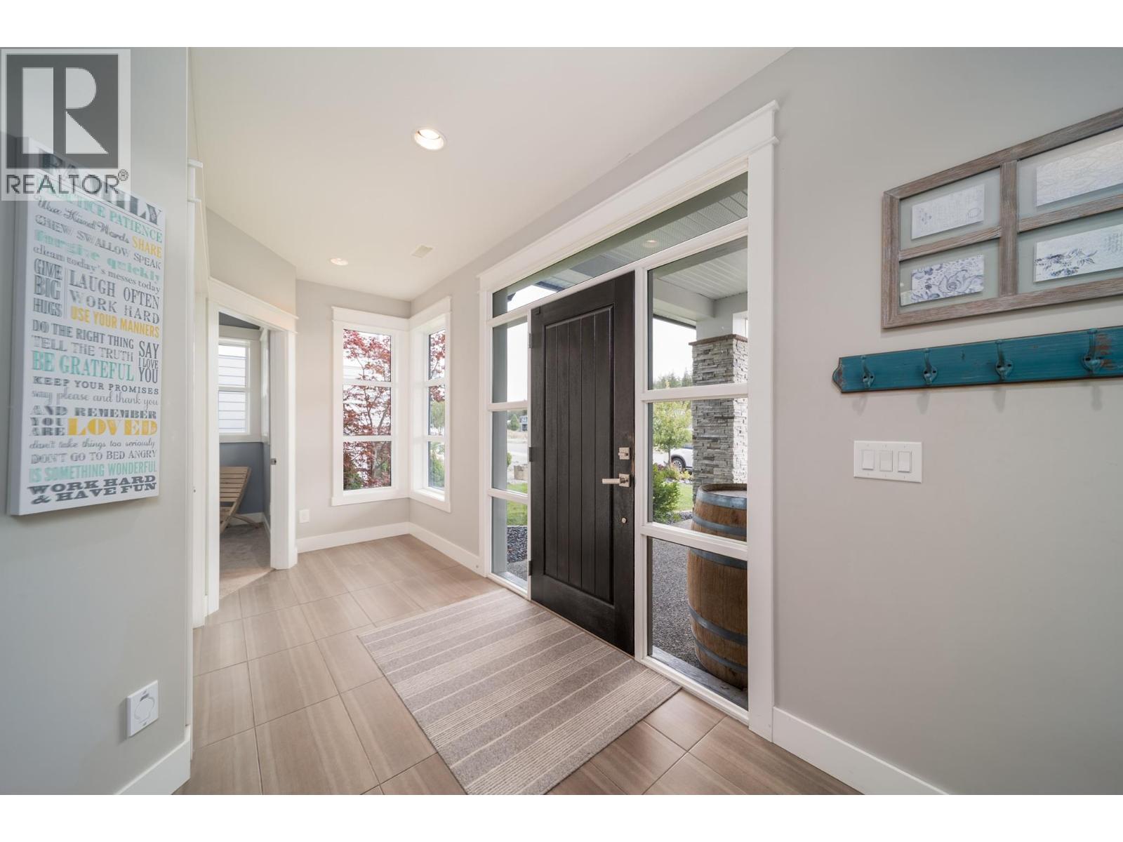 2588 Paramount Drive