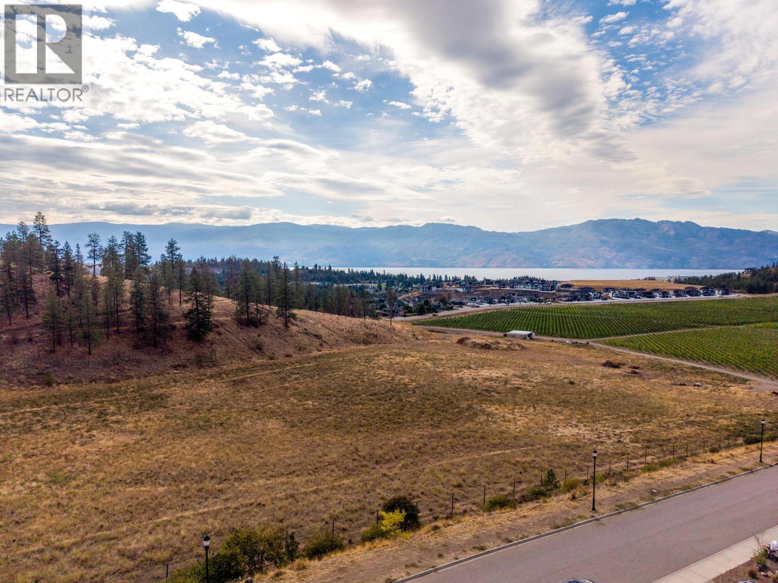 2588 Paramount Drive