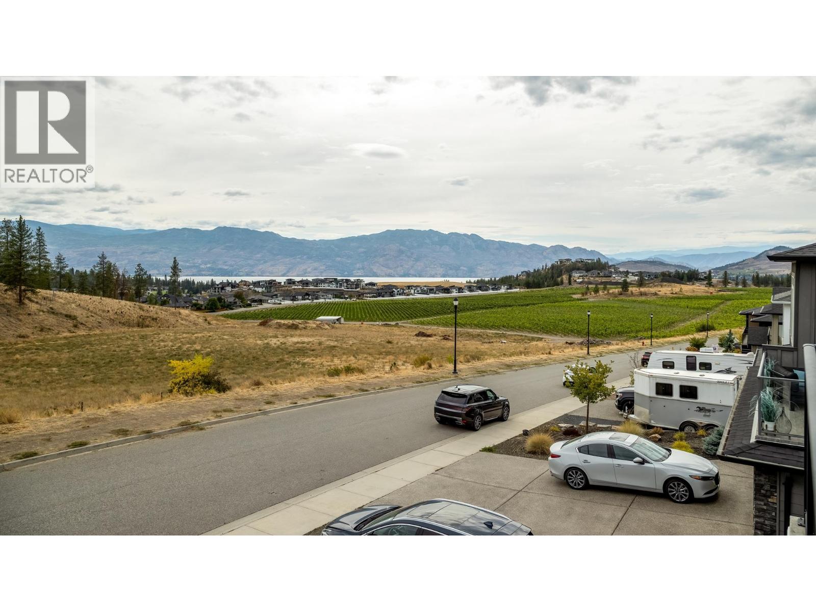 2588 Paramount Drive