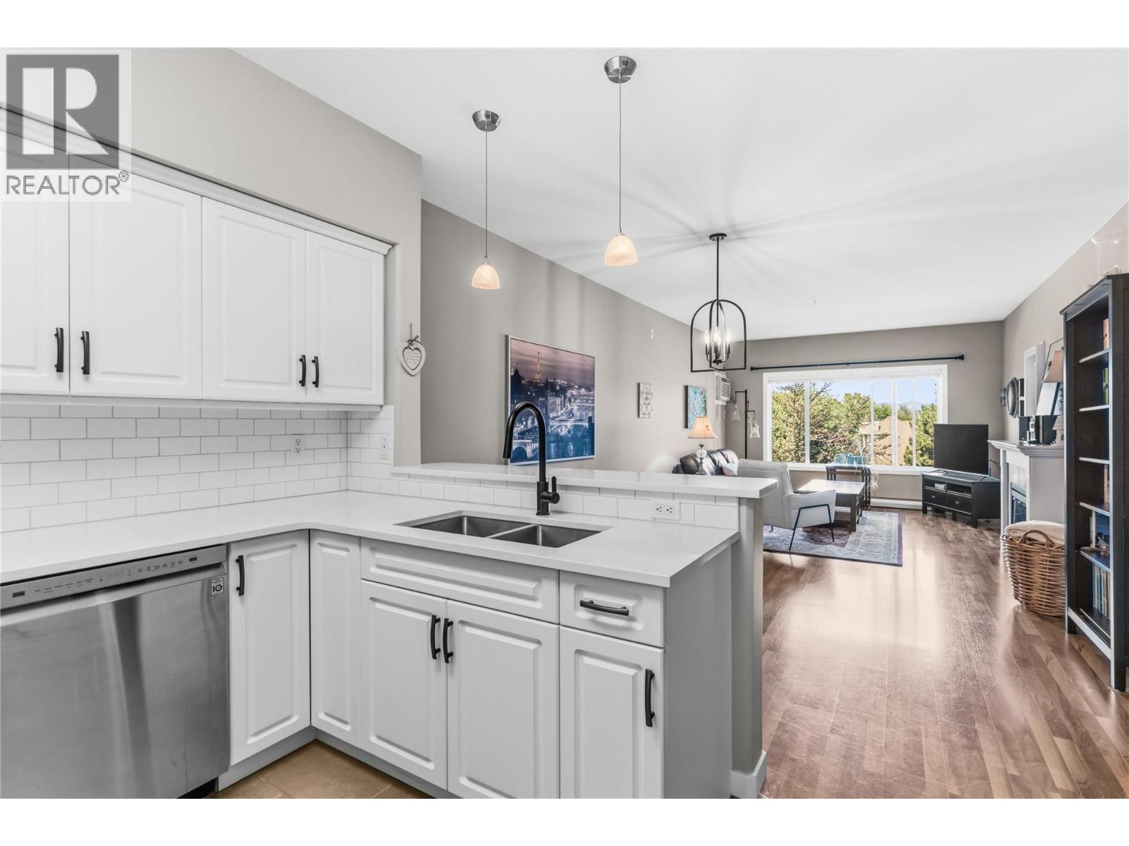 688 Lequime Road Unit# 301
