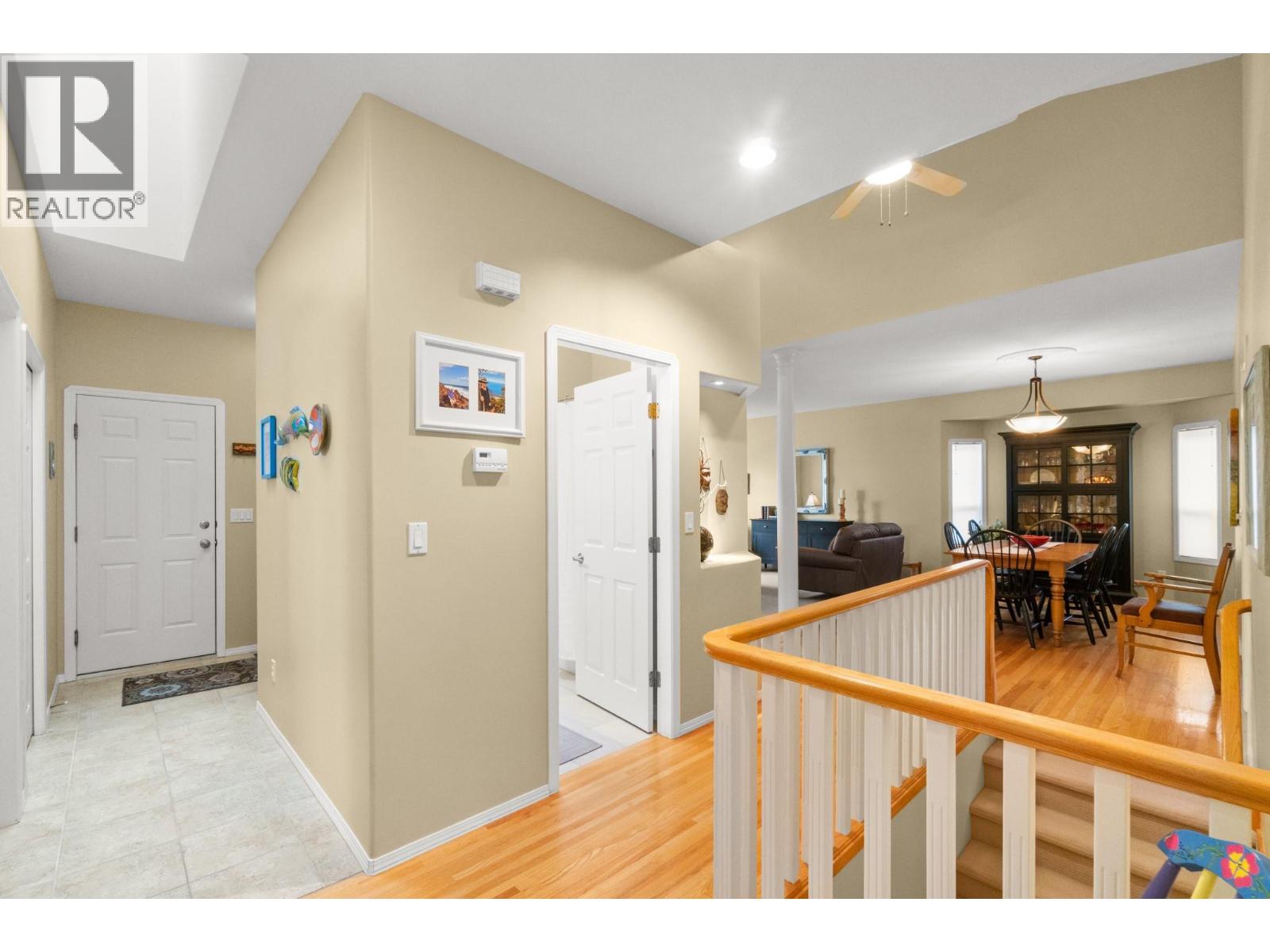 294 Knightsbridge Way
