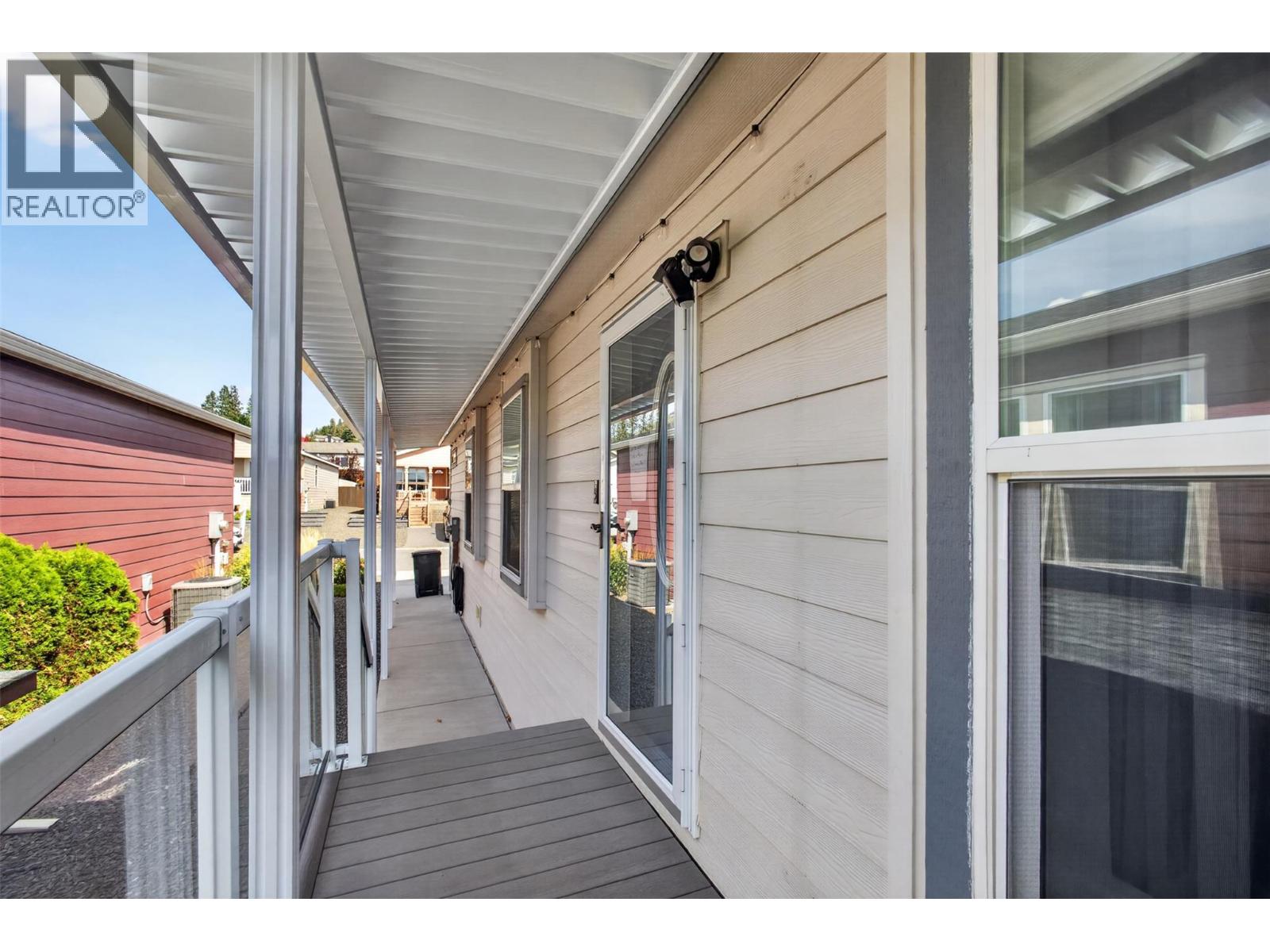 2440 Old Okanagan Highway Unit# 509