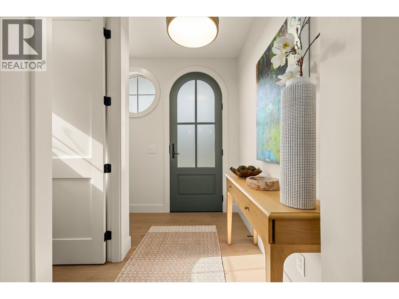 2435 Taylor Crescent Unit# 1