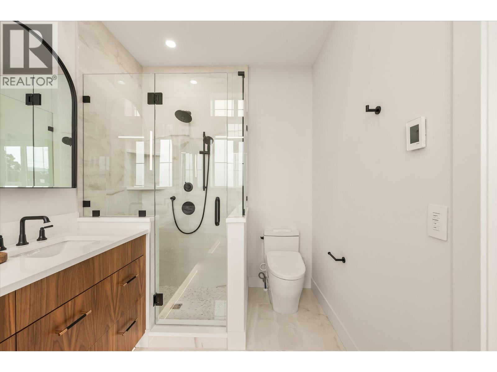 2435 Taylor Crescent Unit# 1