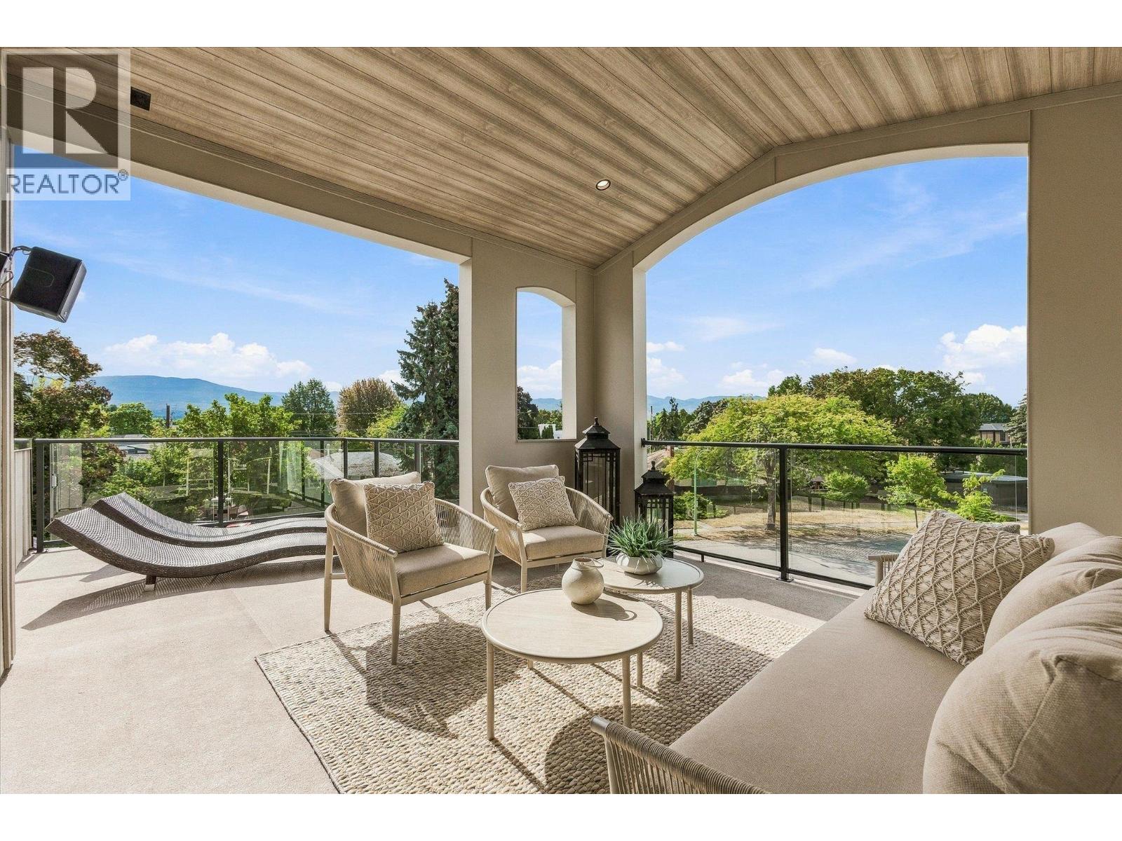 2435 Taylor Crescent Unit# 1