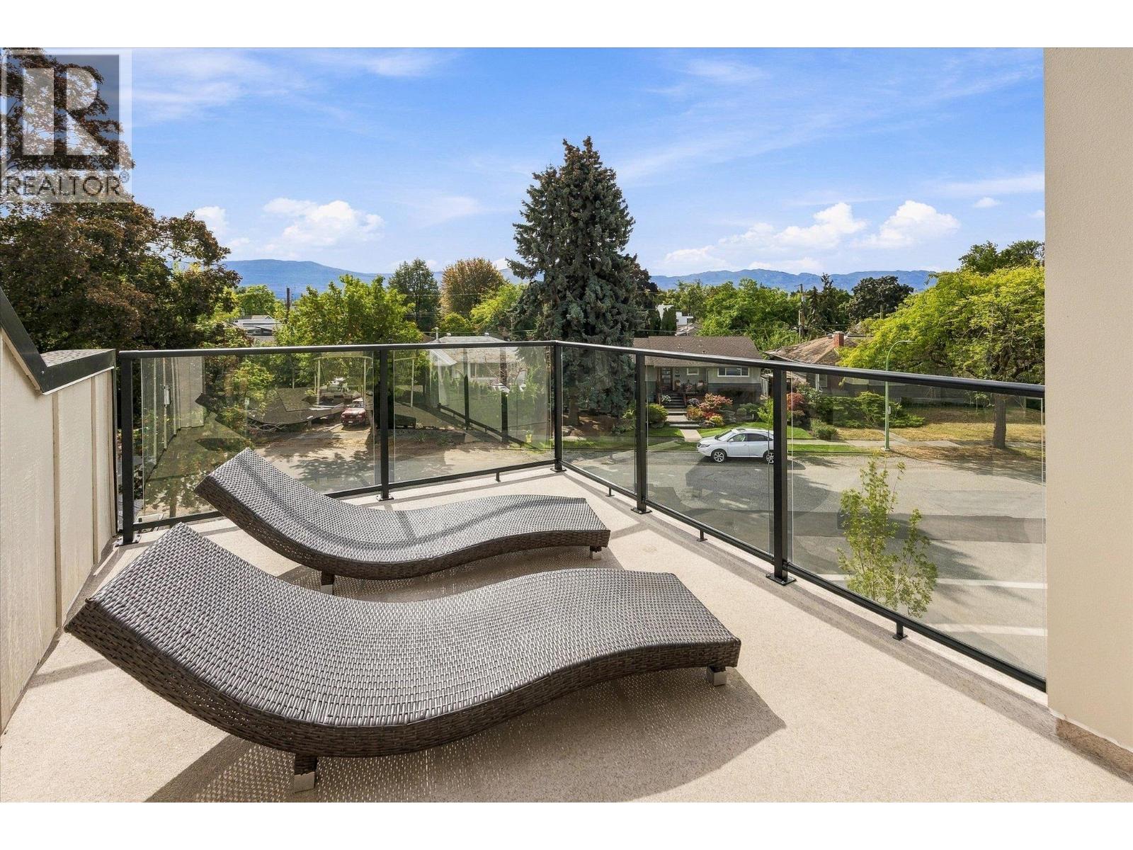 2435 Taylor Crescent Unit# 1